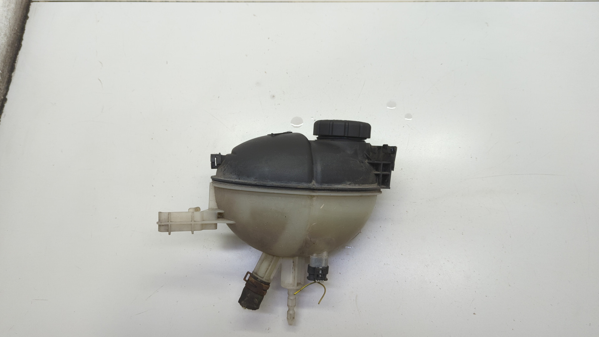 Бачок расширительный