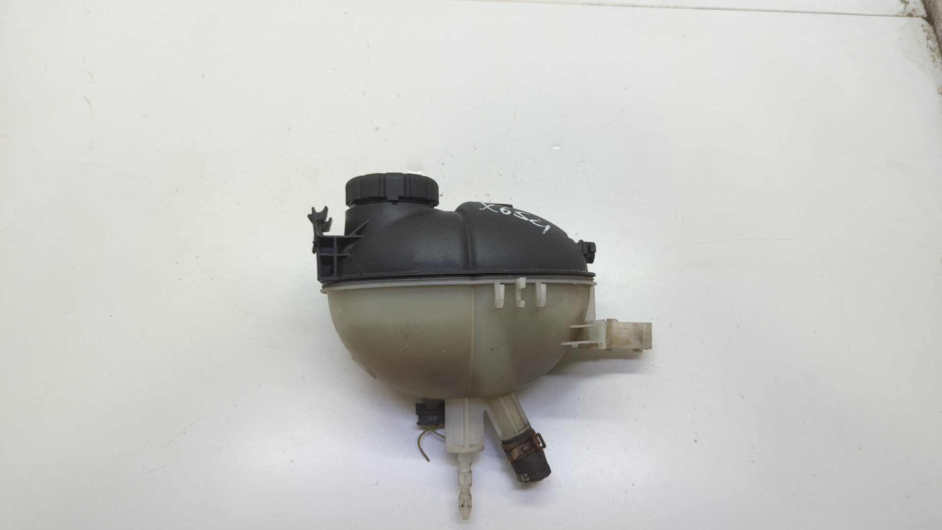 Бачок расширительный