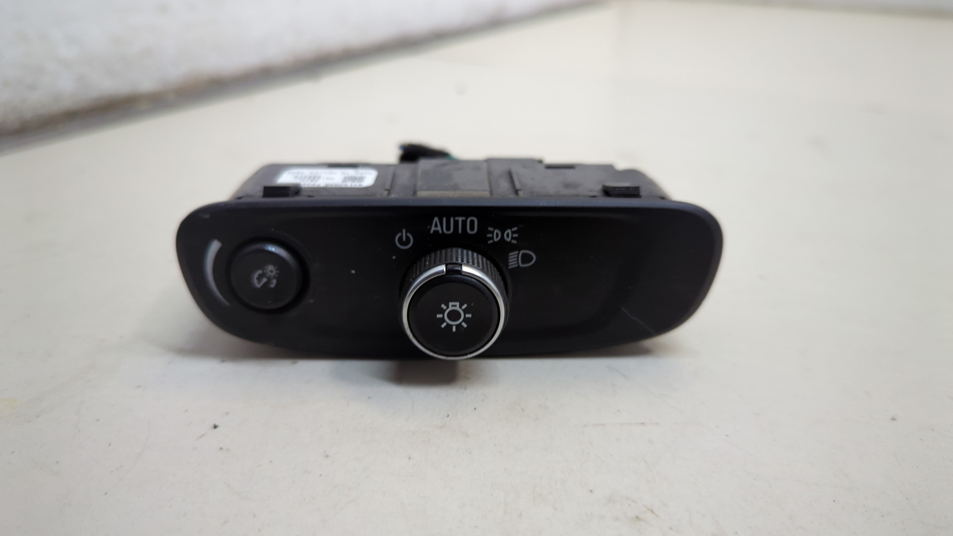 Переключатель света фар