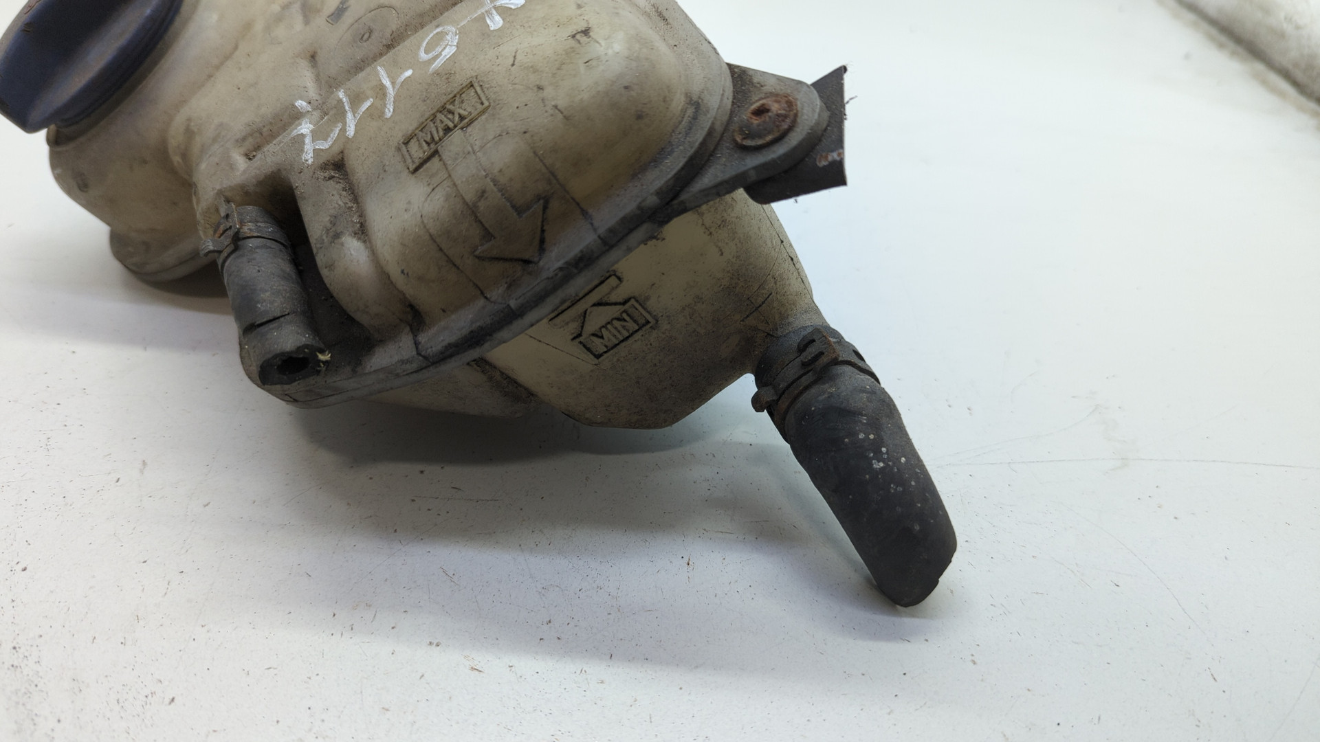 Бачок расширительный