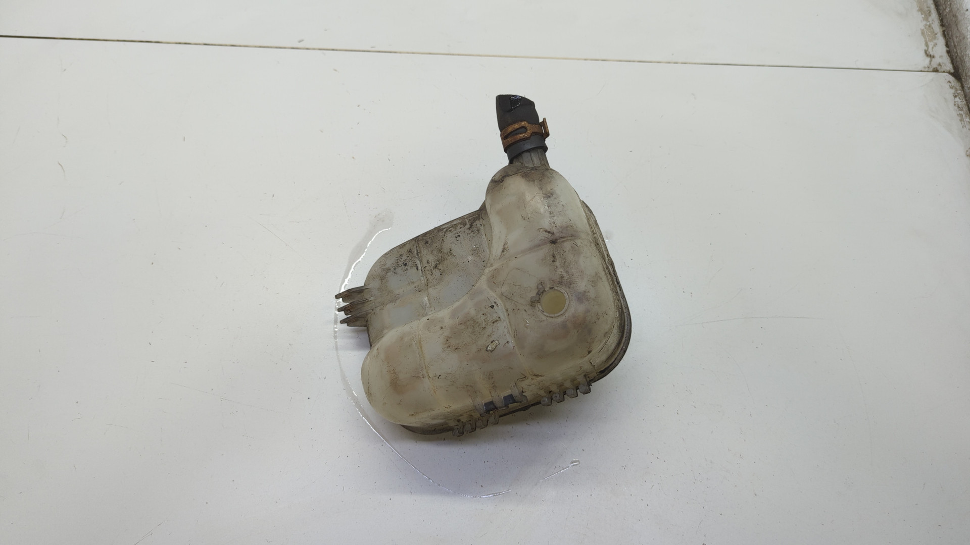 Бачок расширительный