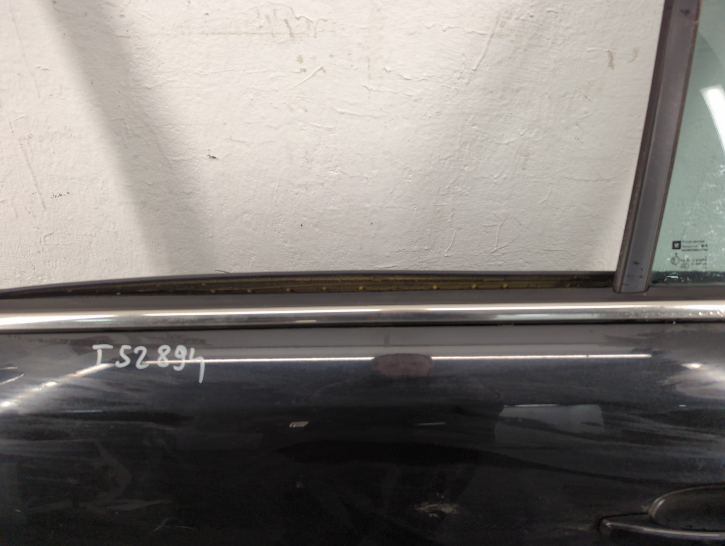 Дверь задняя левая