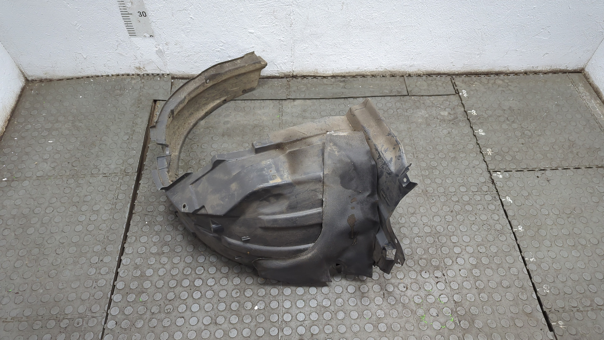 Локер передний правый