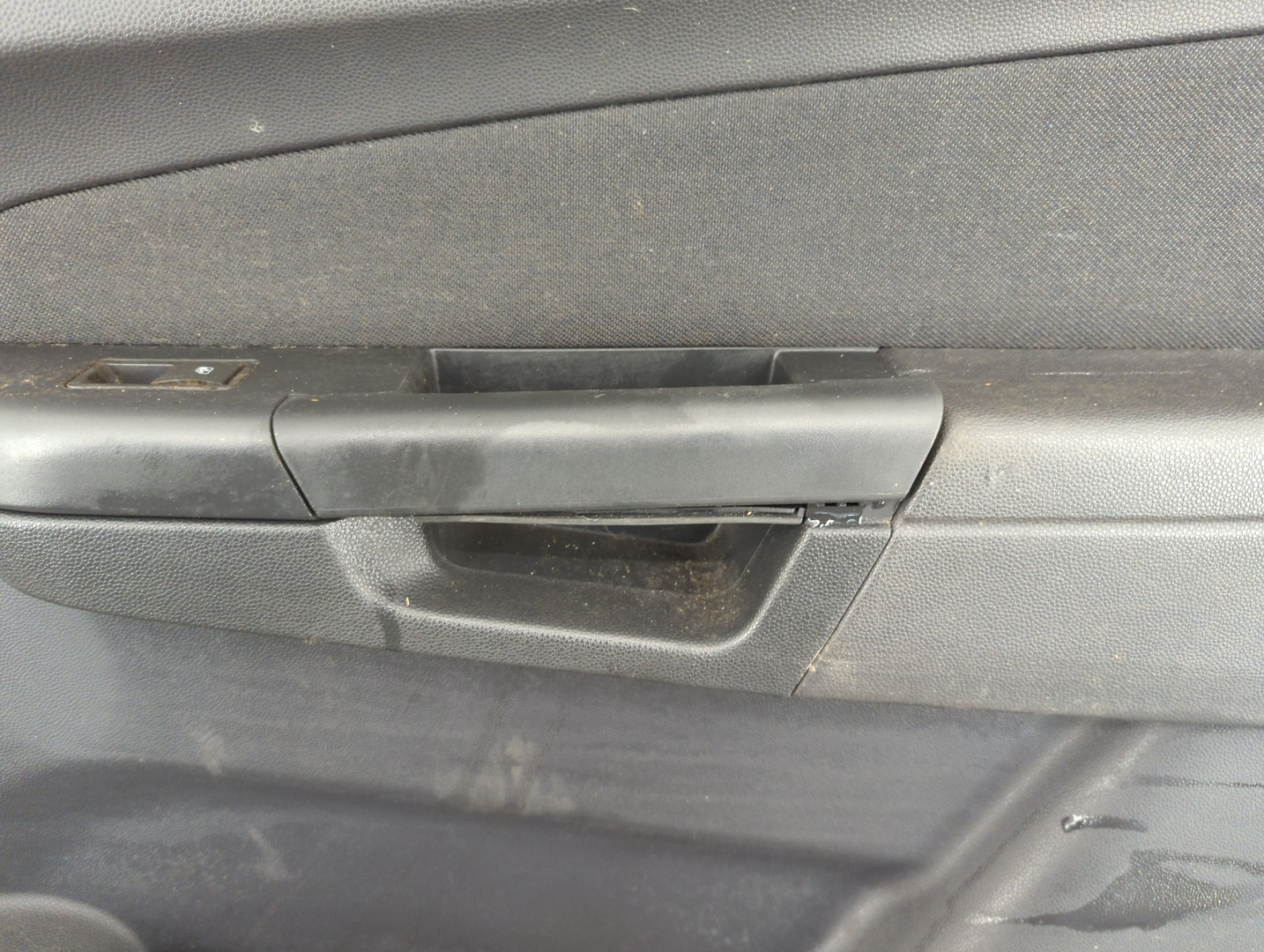 Дверь задняя правая