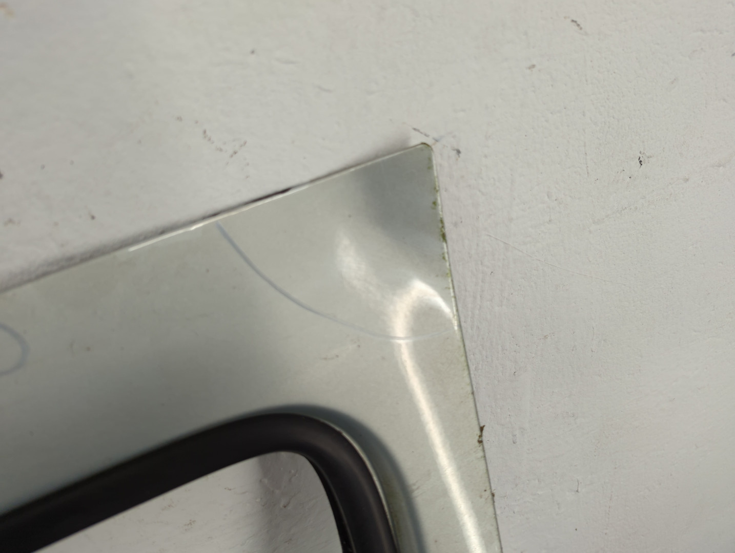 Дверь передняя левая