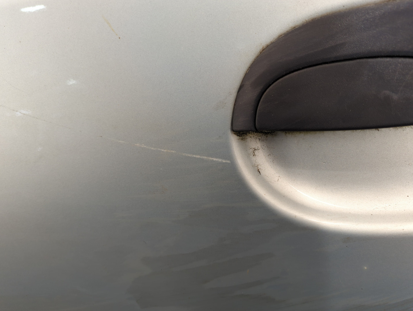 Дверь передняя левая