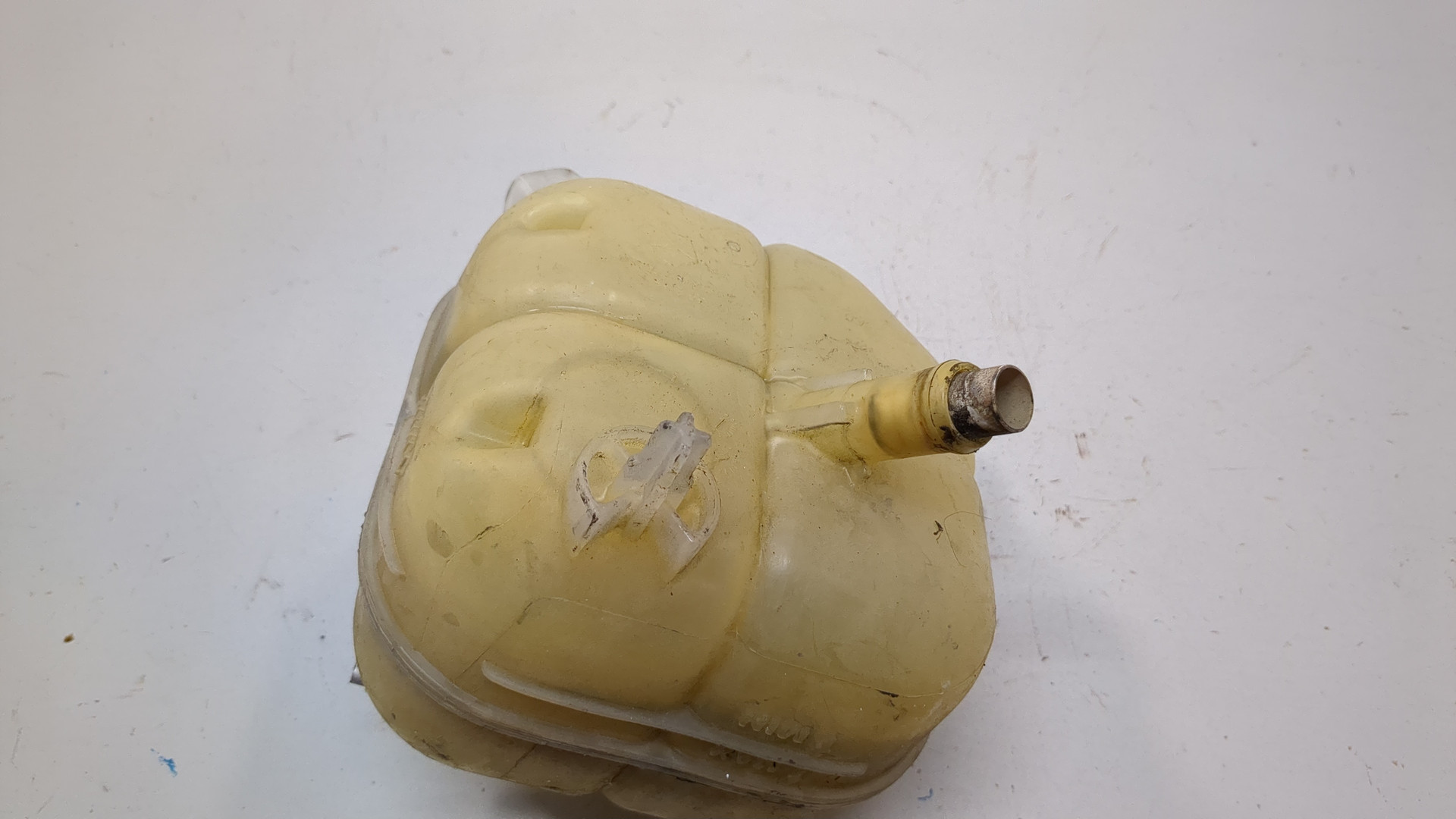 Бачок расширительный