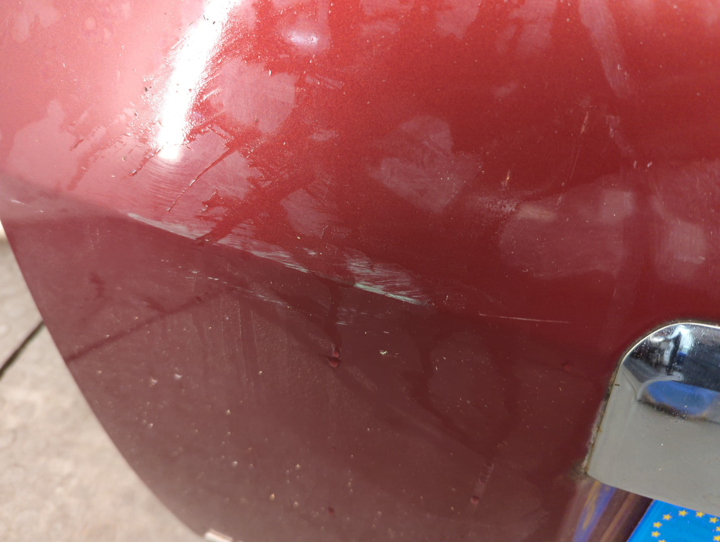 Дверь багажника