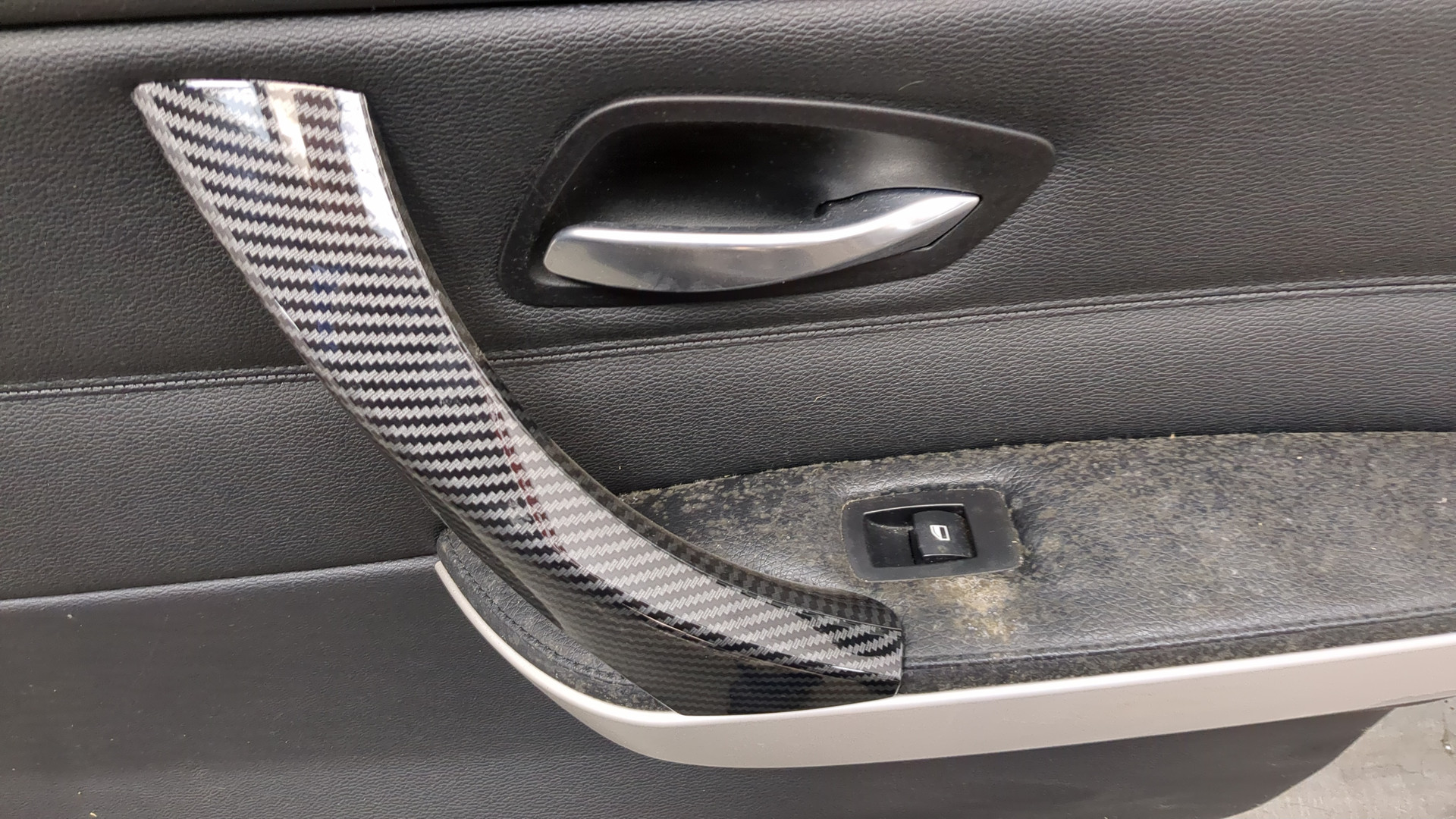 Дверь задняя правая