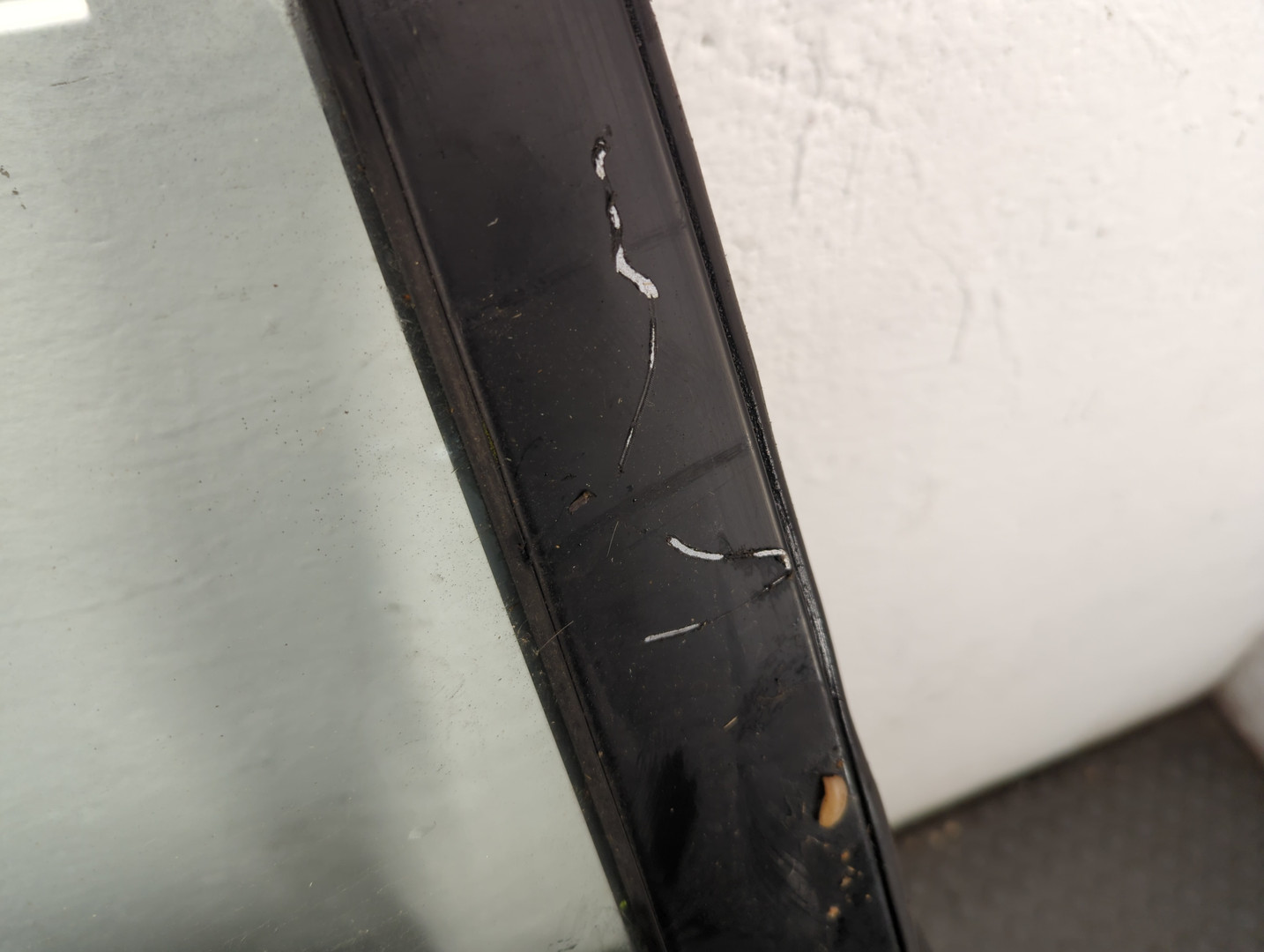 Дверь задняя правая