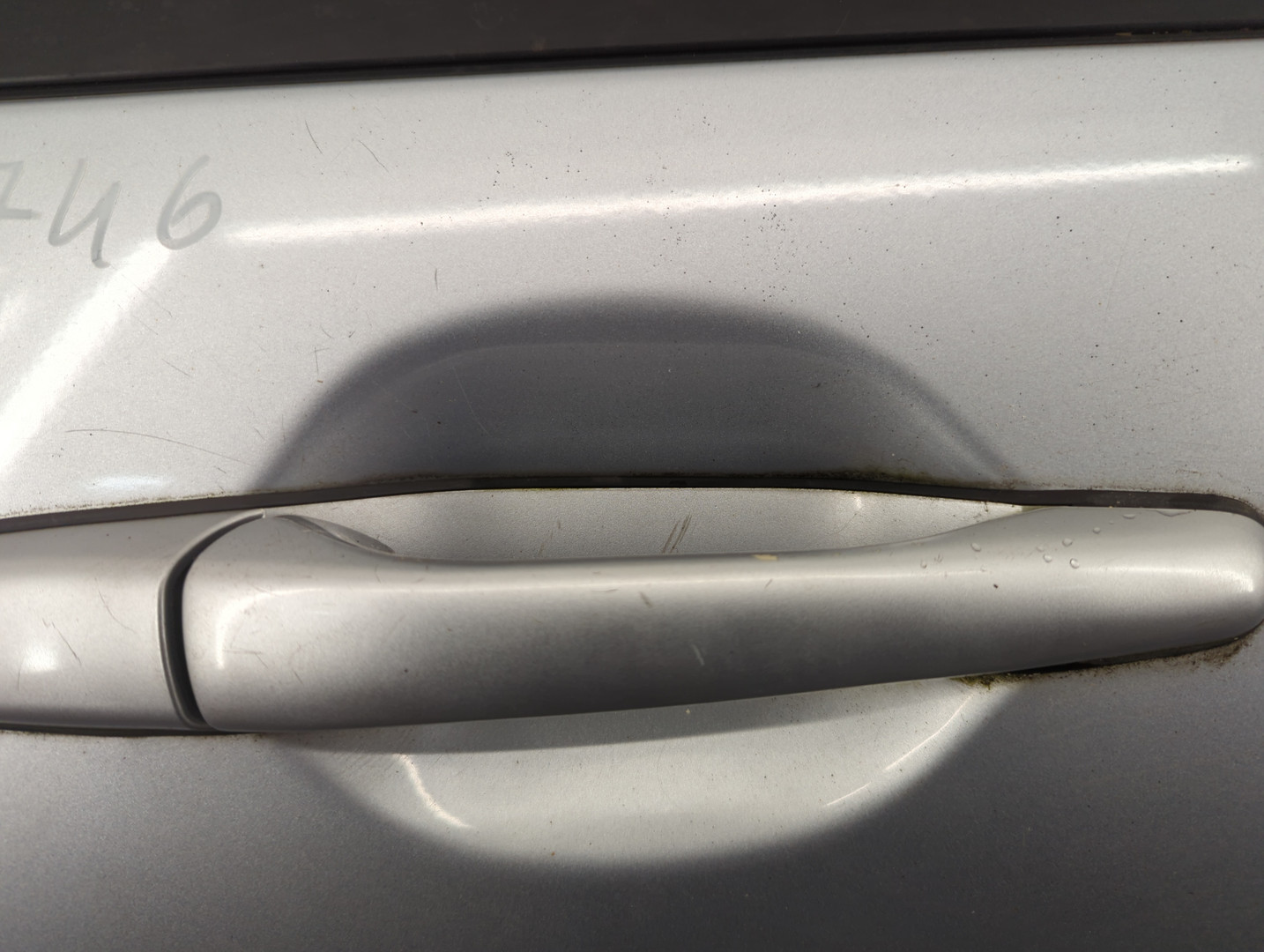 Дверь задняя правая