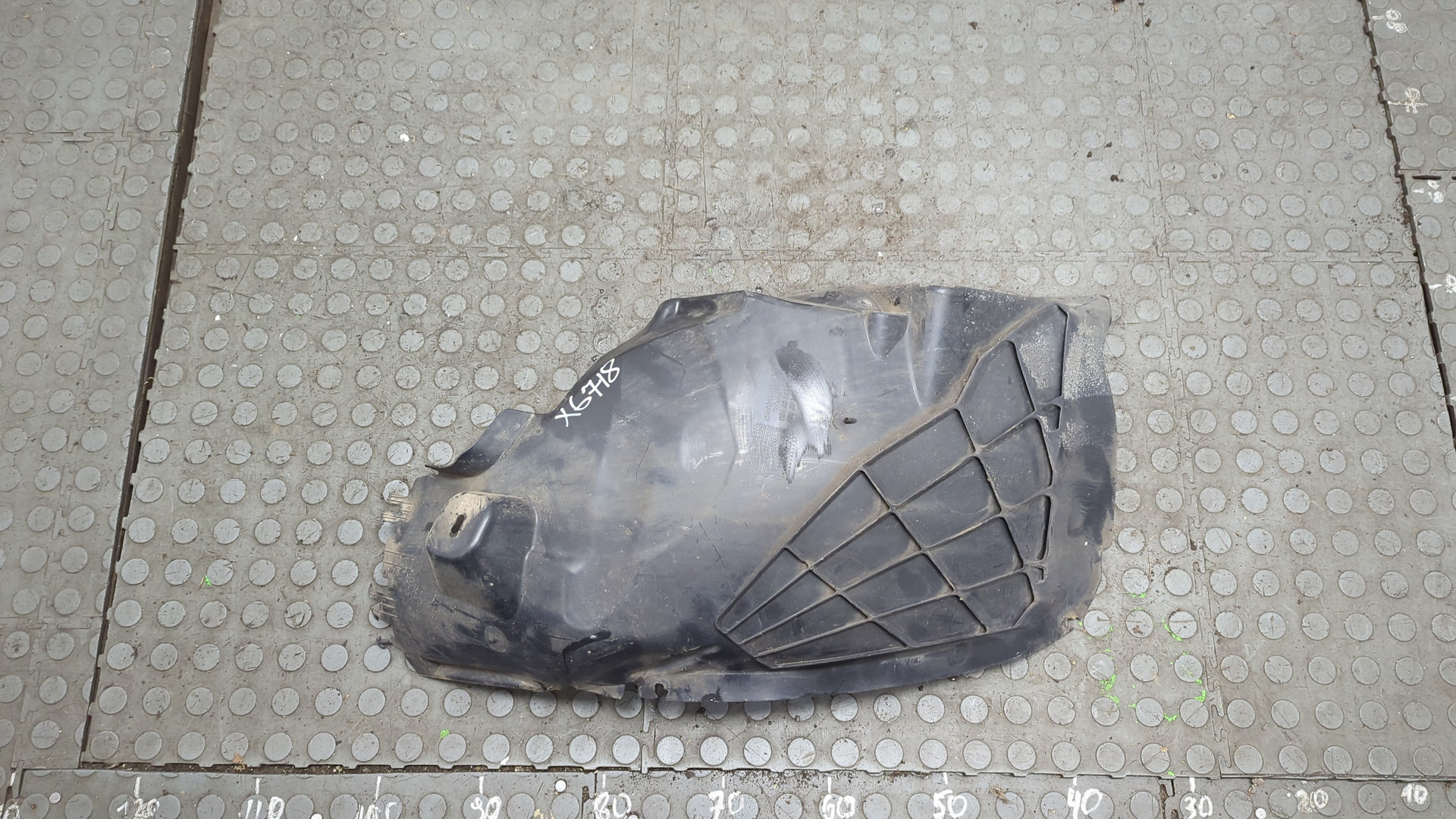 Локер передний правый