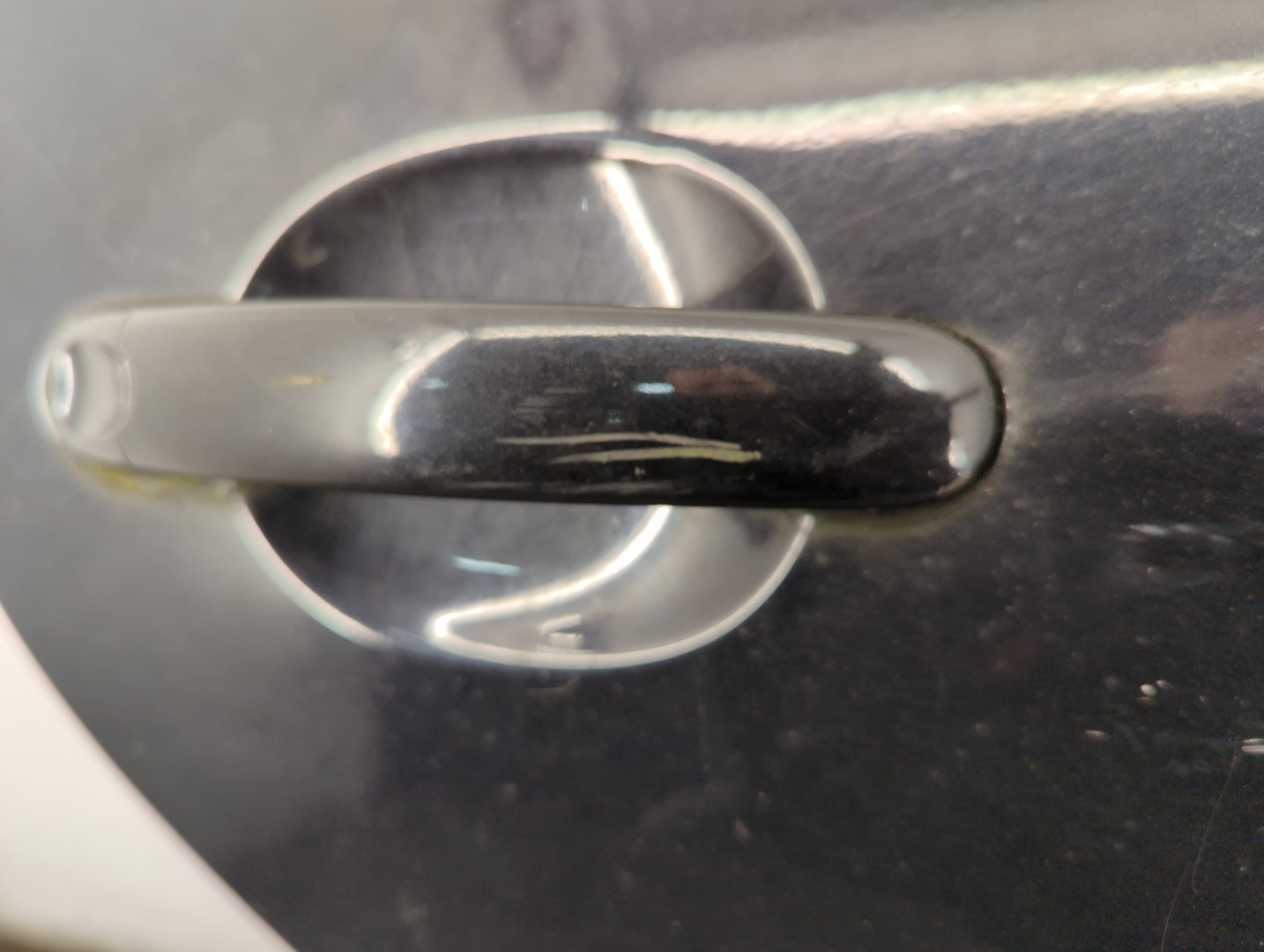 Дверь задняя правая