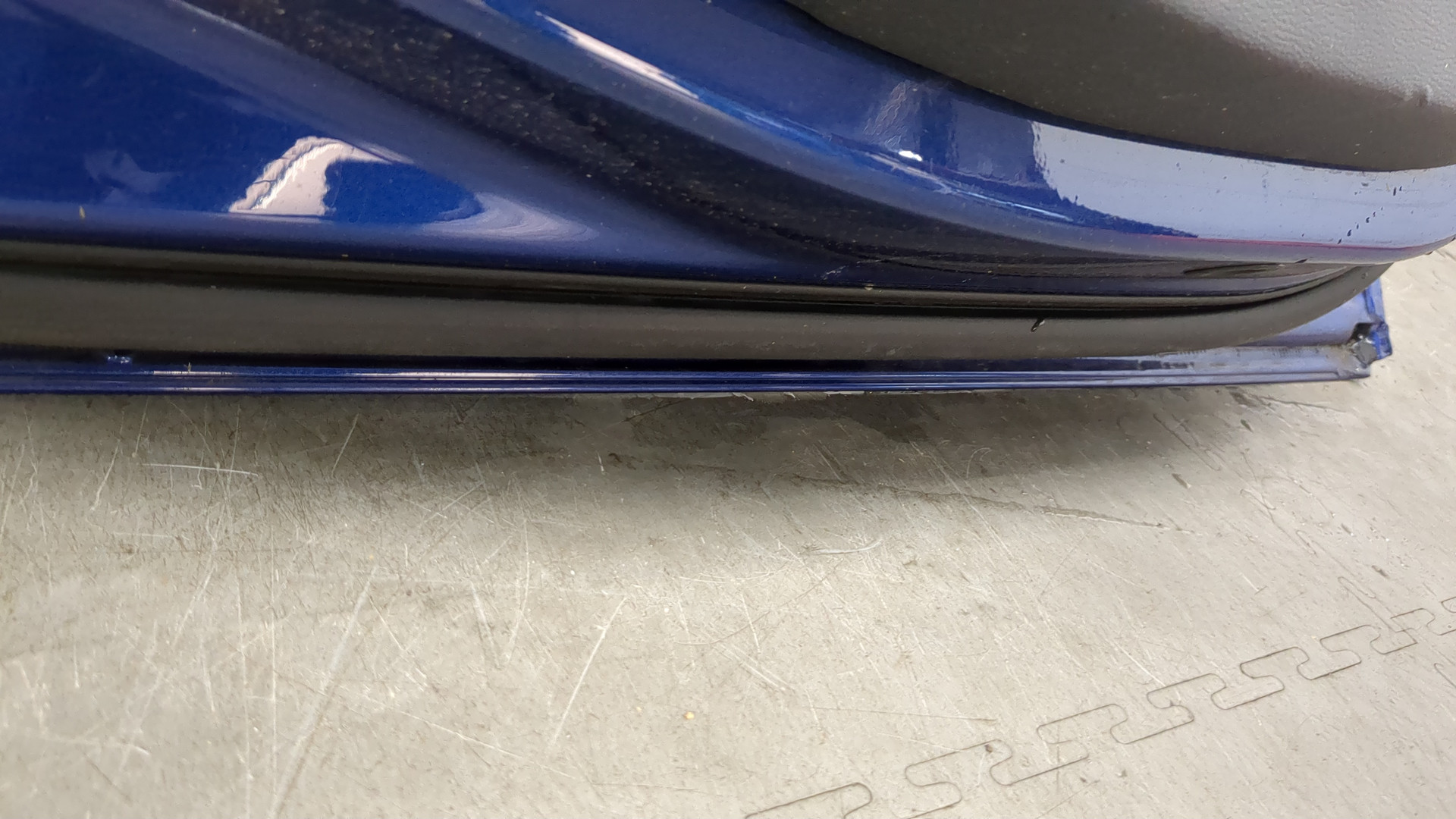 Дверь задняя левая