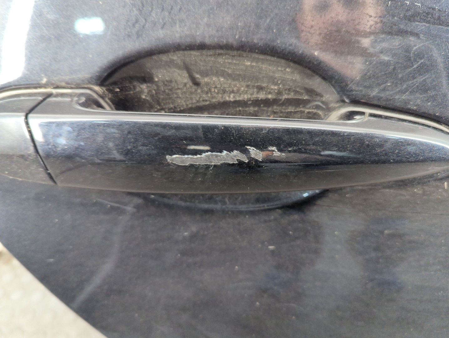 Дверь задняя правая