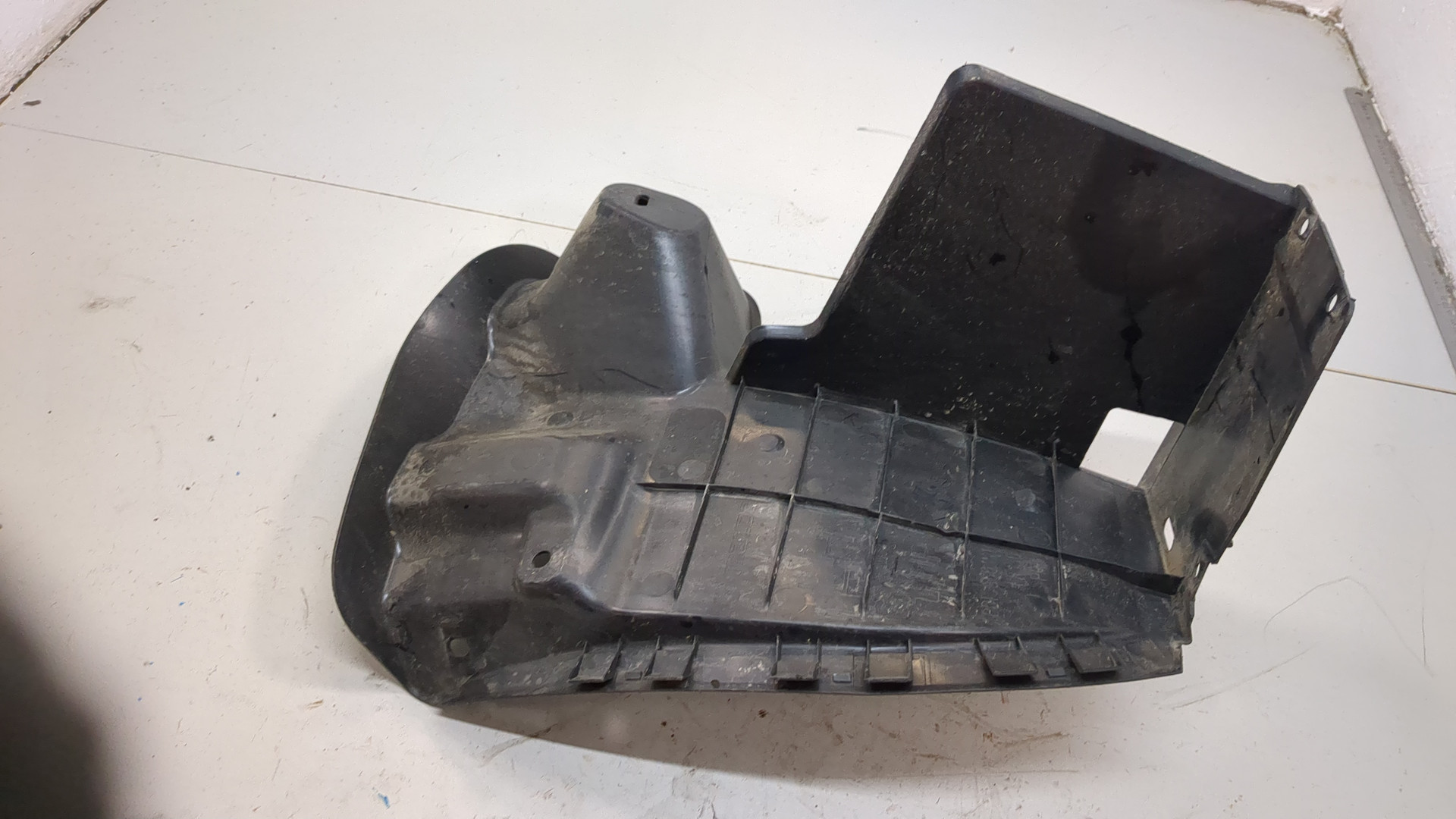 Локер задний левый