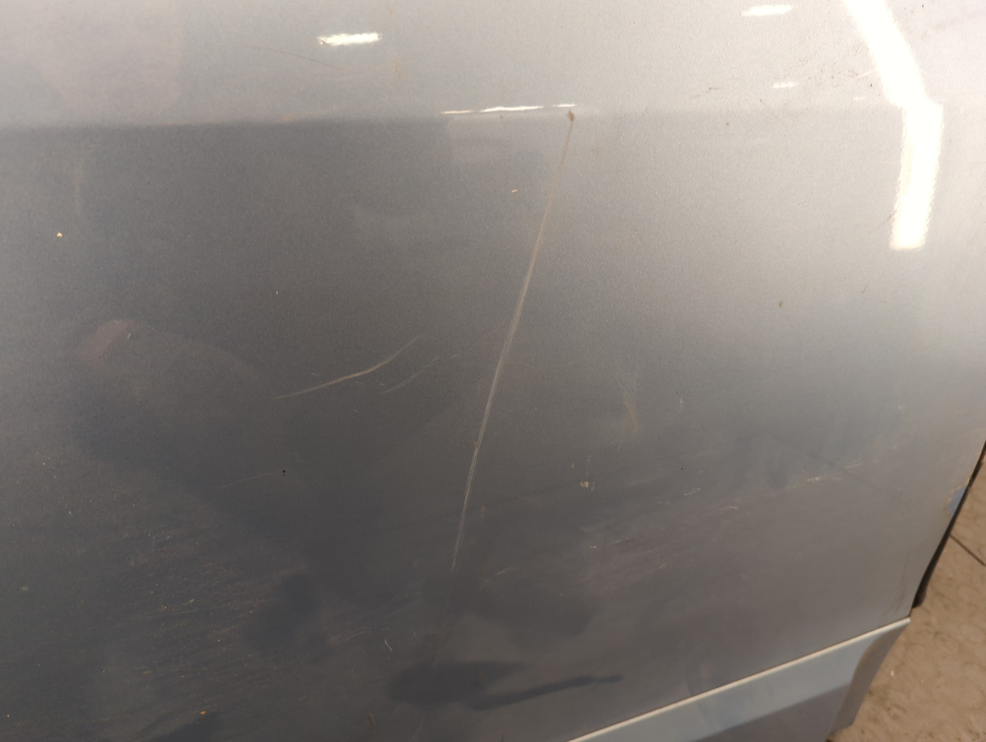 Дверь задняя правая