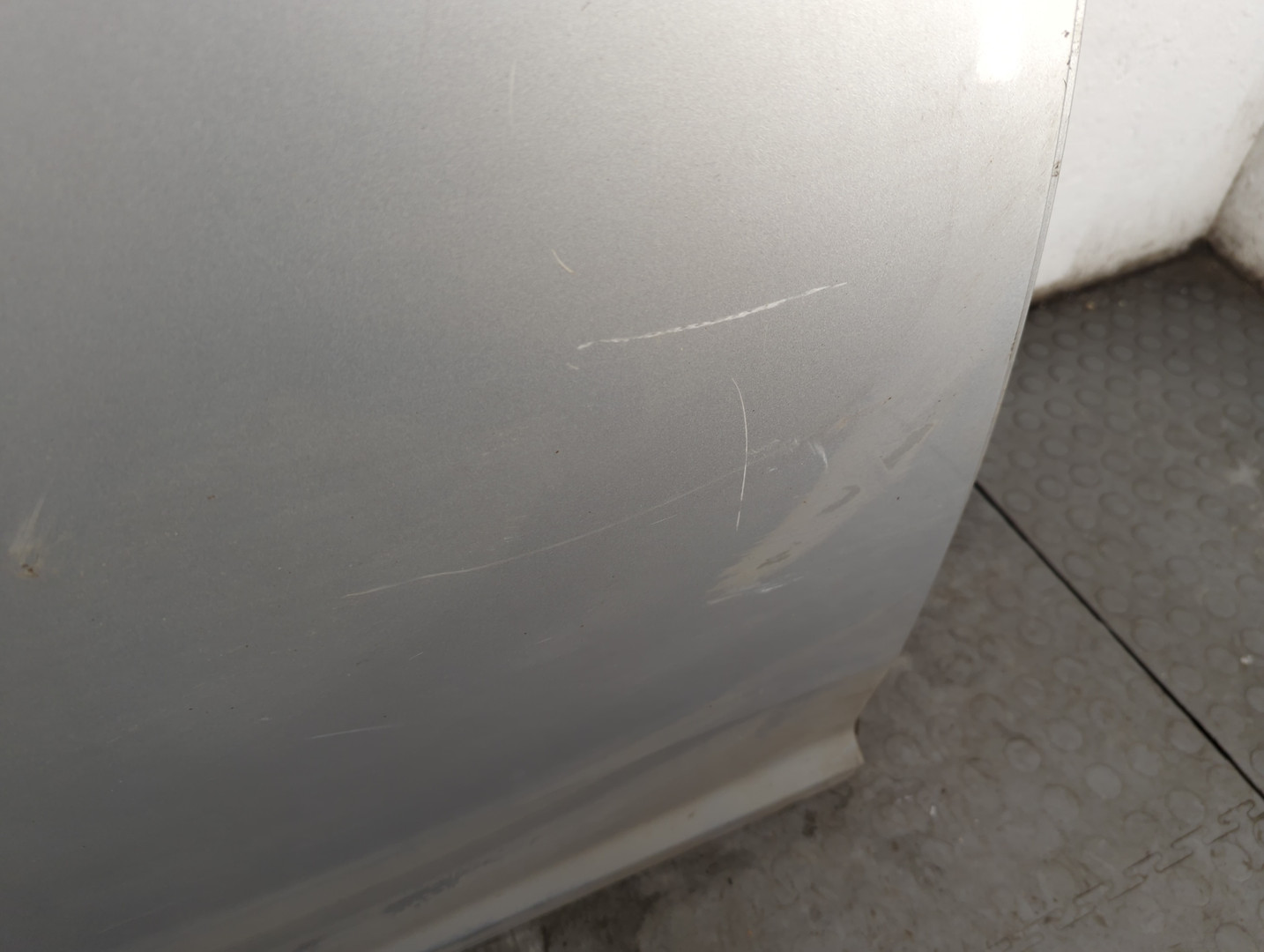 Дверь задняя правая