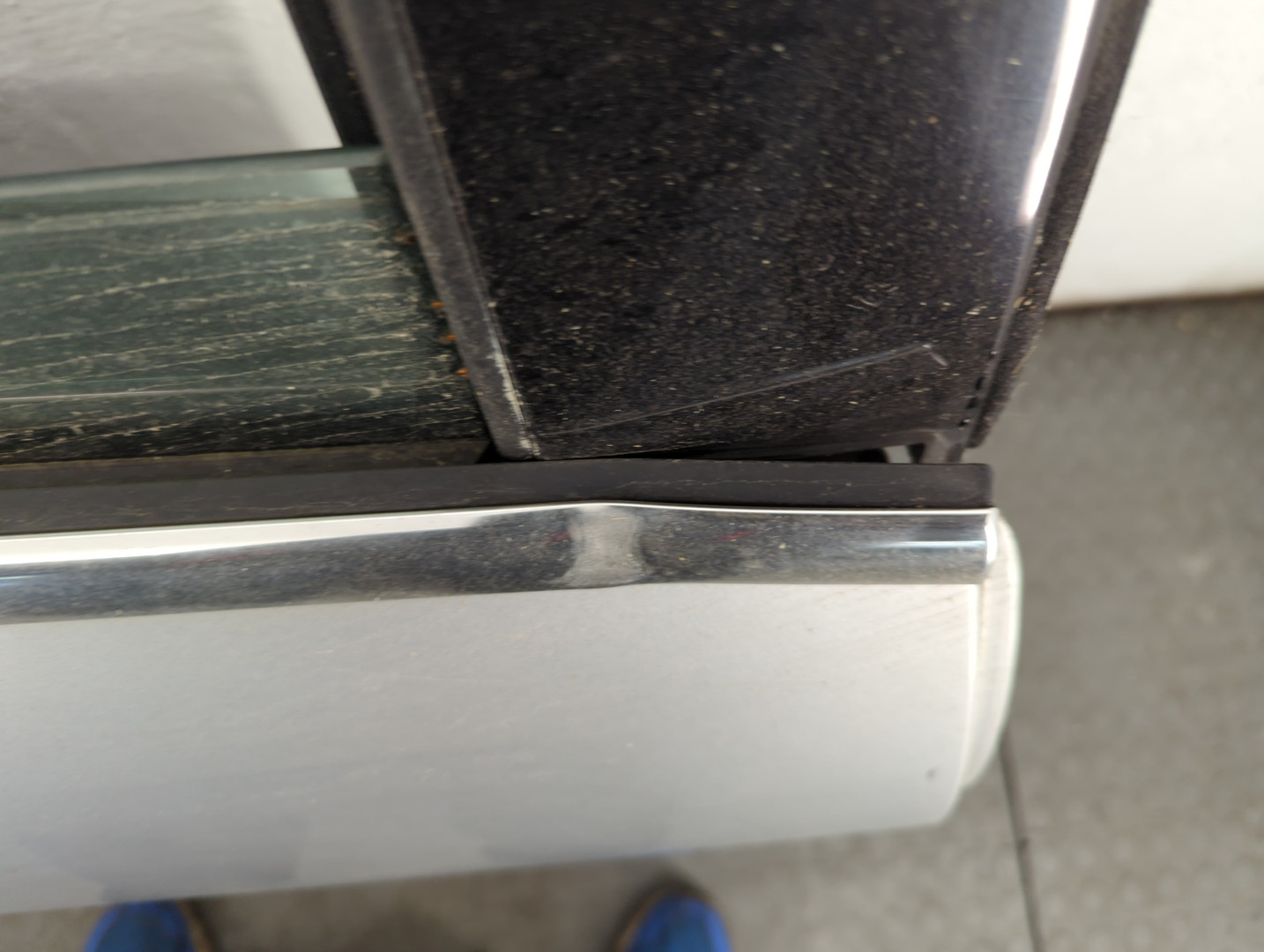 Дверь задняя правая