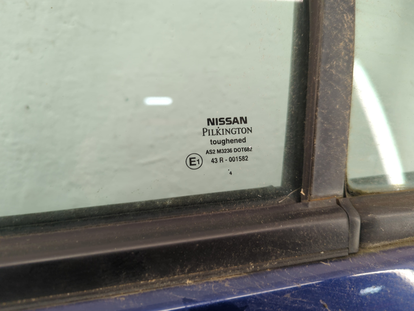 Дверь задняя левая