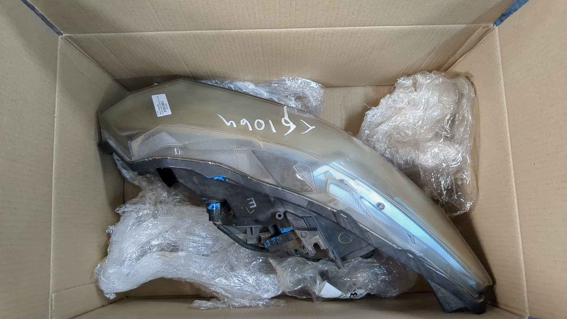 Фара правая