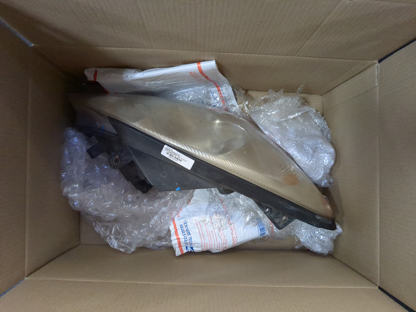 Фара правая