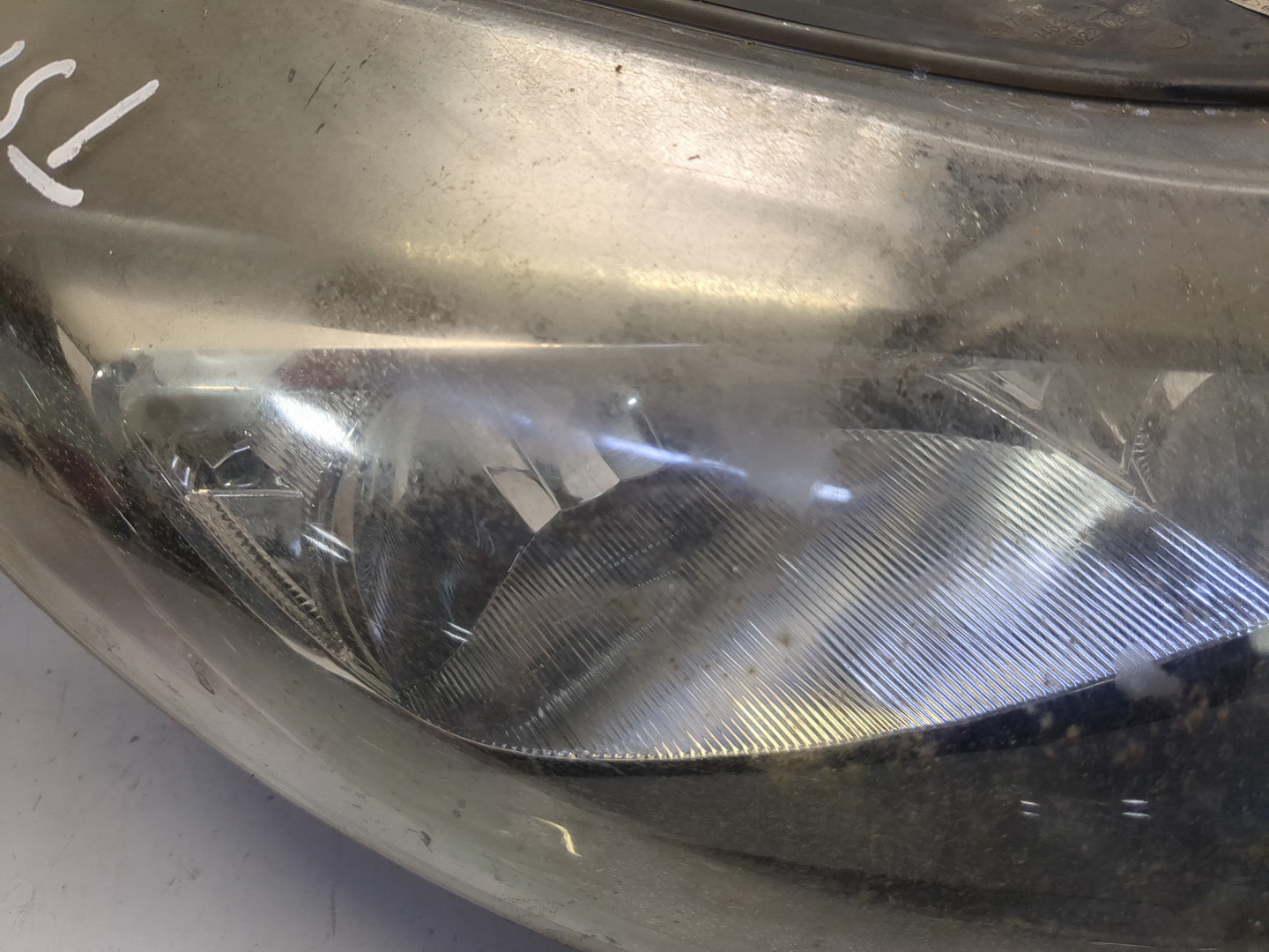 Фара правая