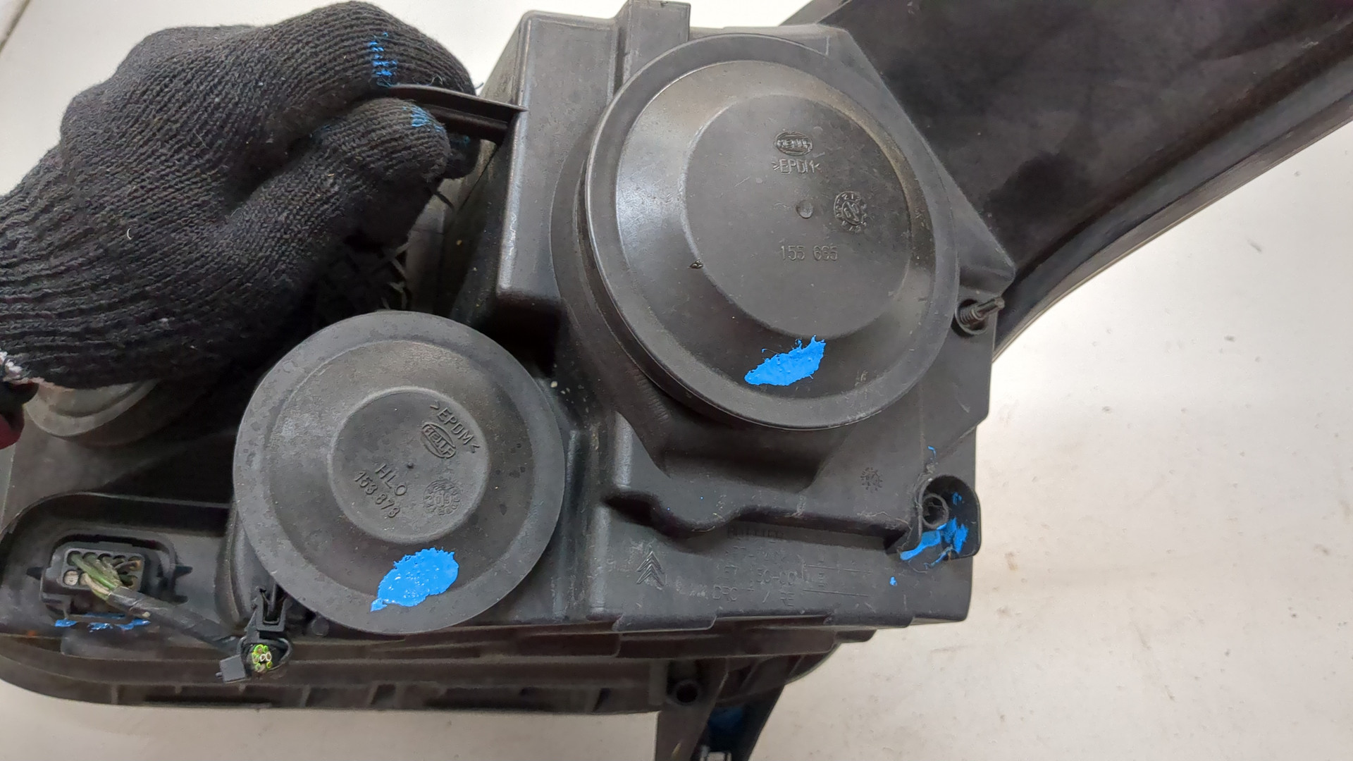 Фара правая