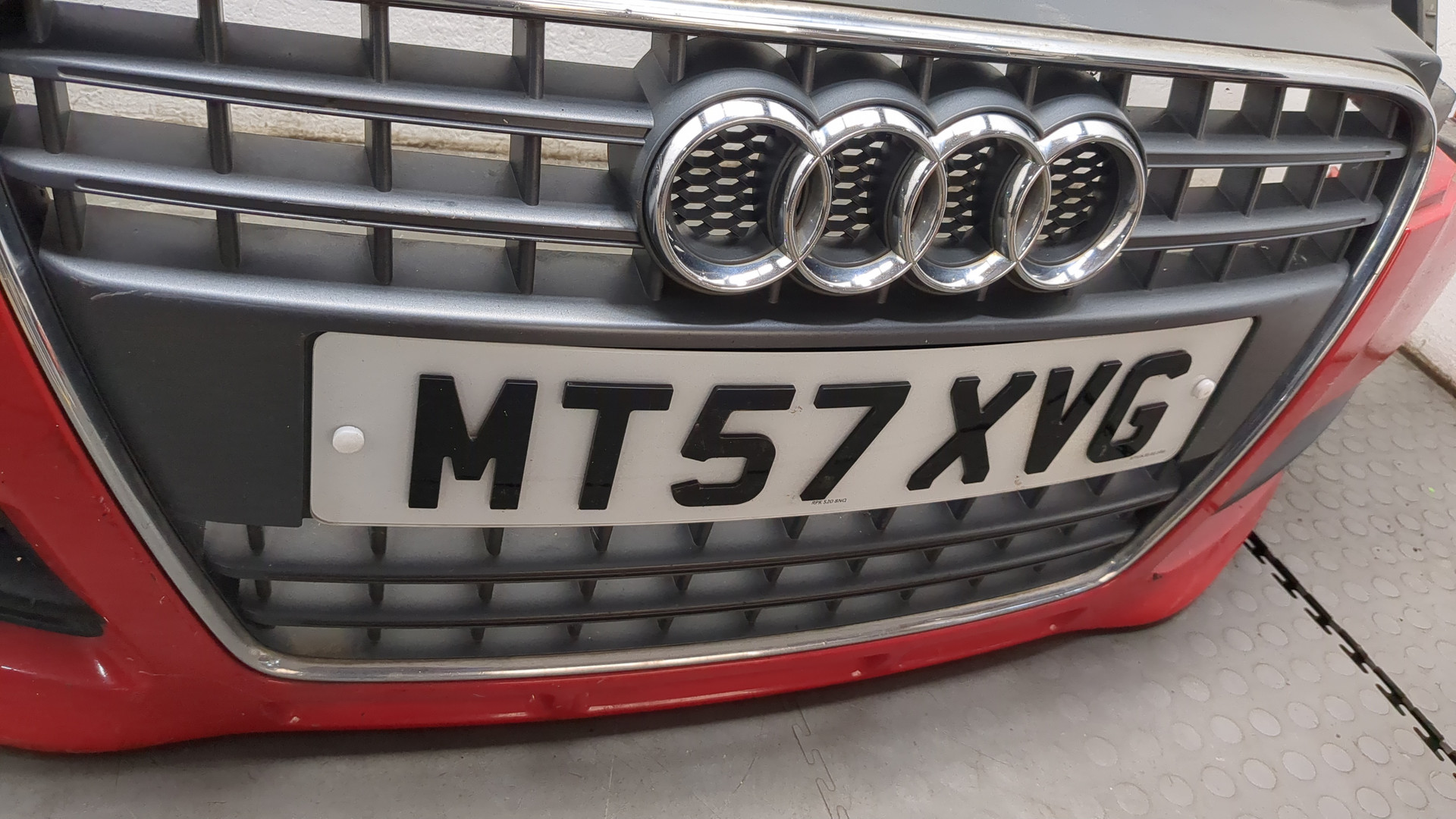 Бампер передний