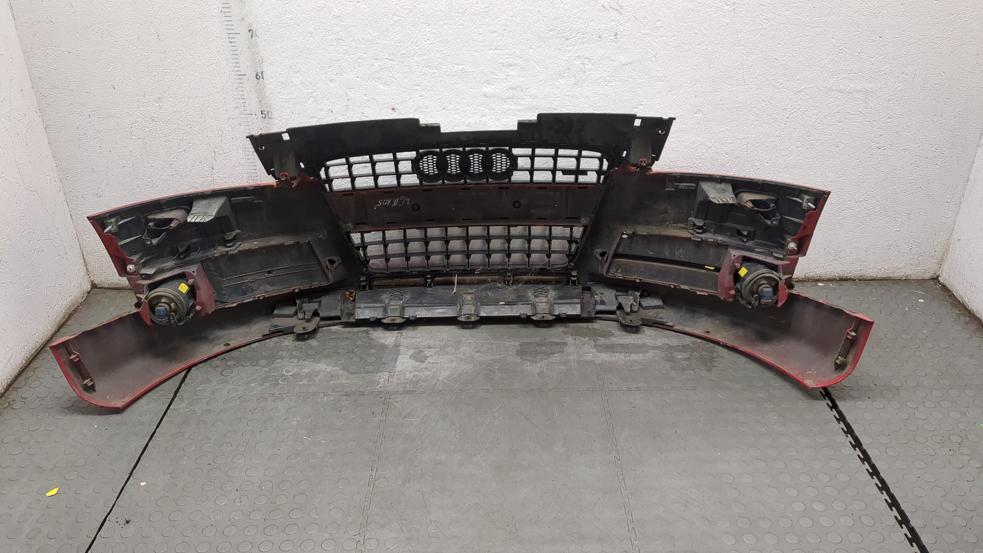 Бампер передний