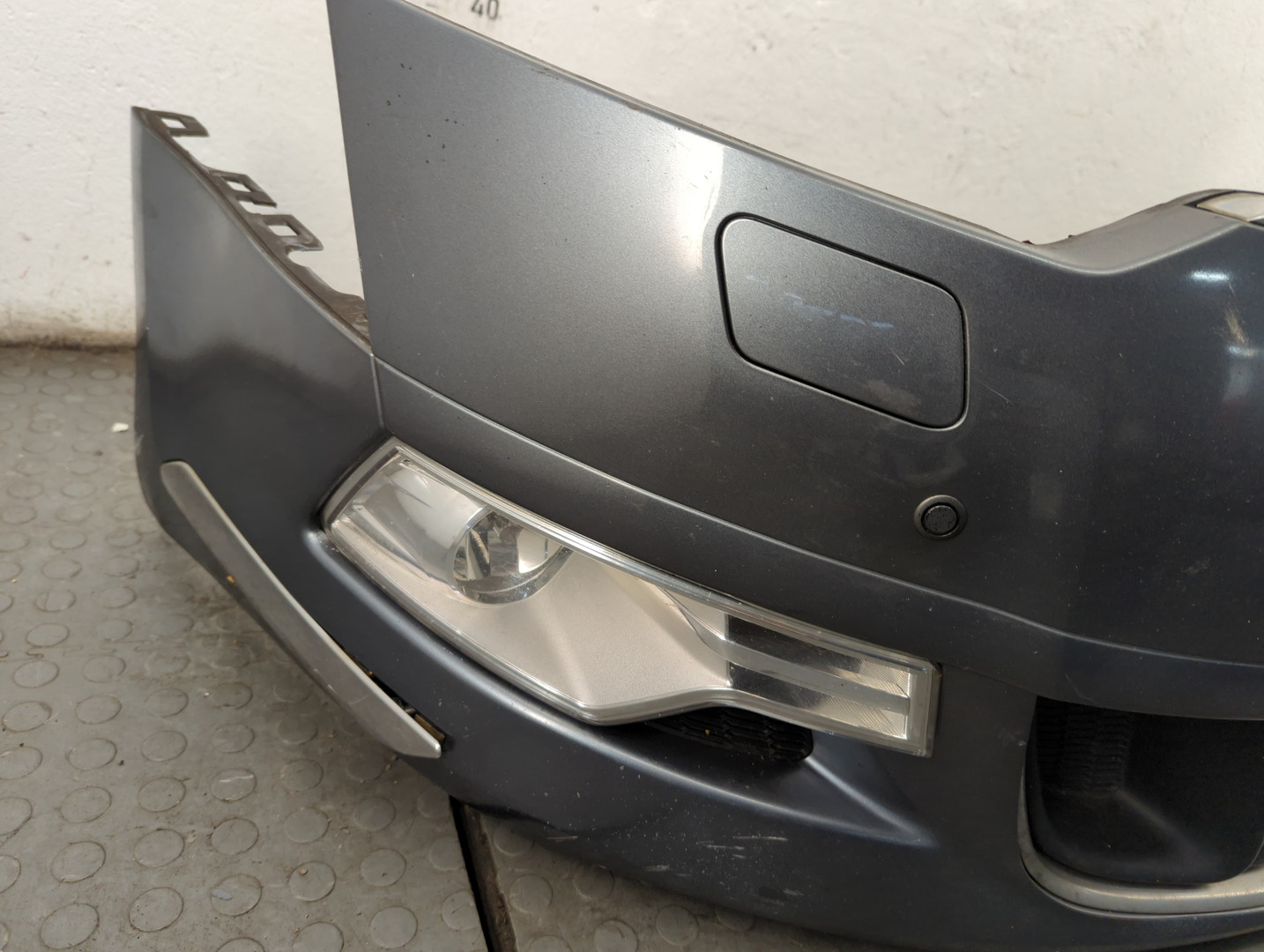 Бампер передний