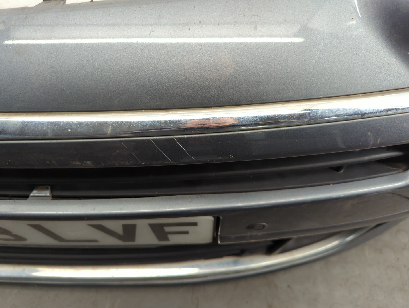 Бампер передний