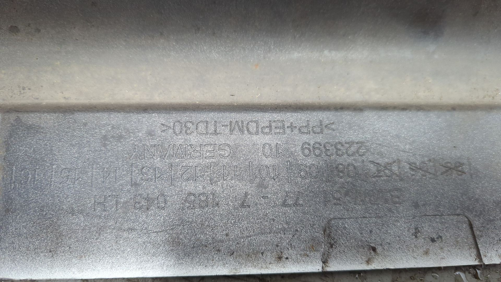 AP-0016999676 AP-0016999676