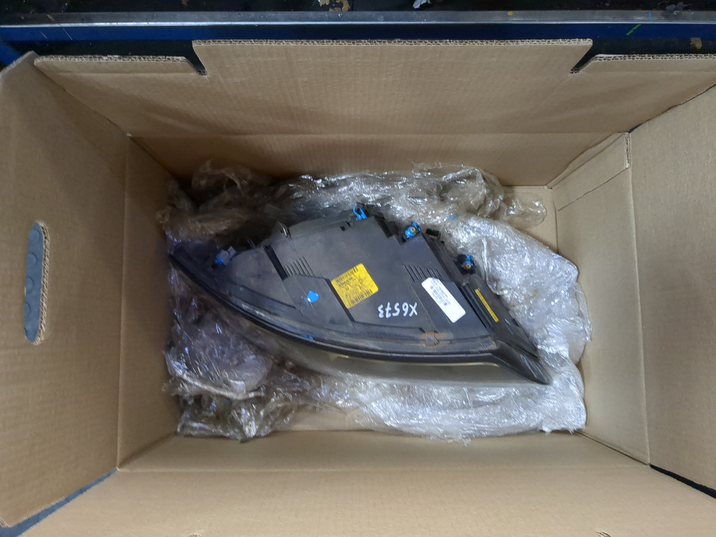 Фара правая