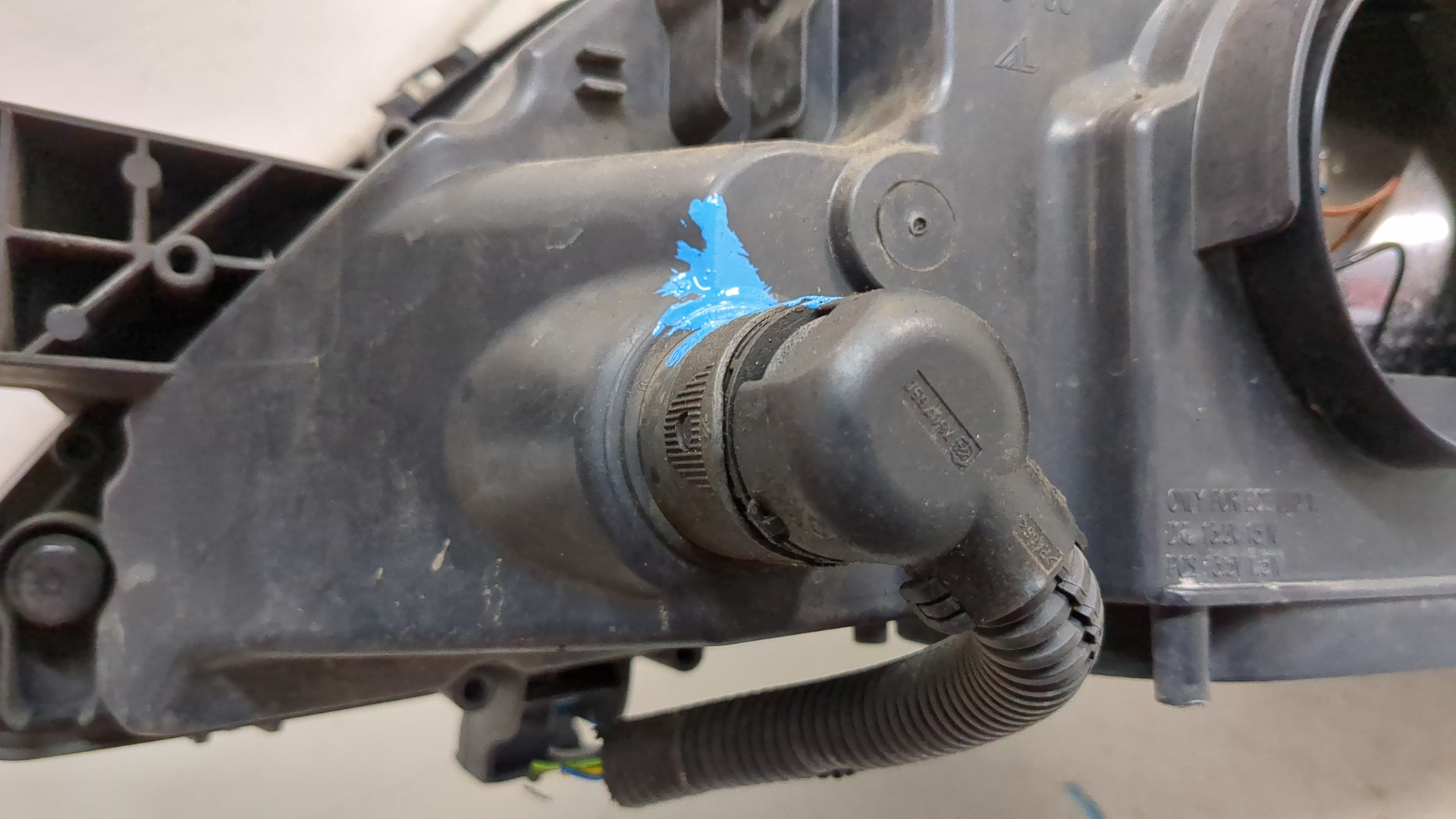 Фара правая