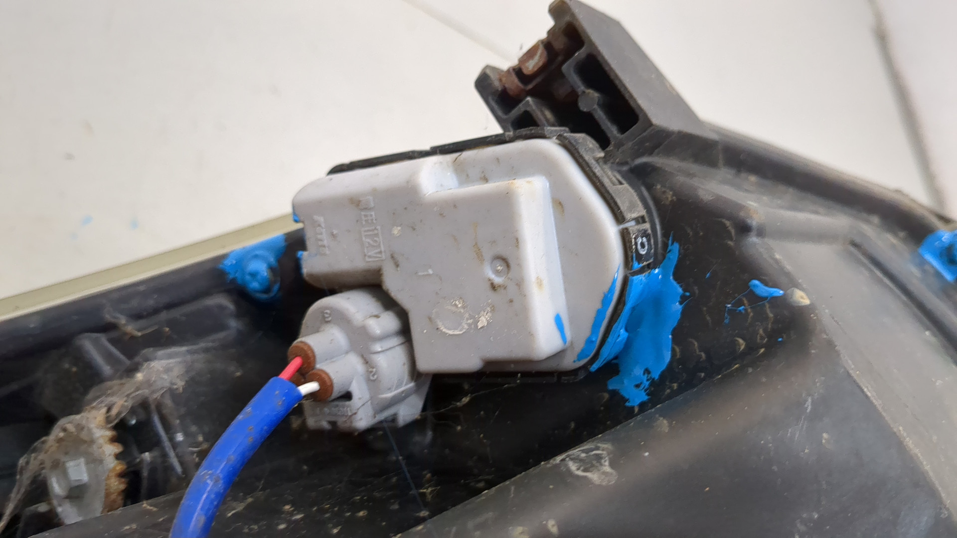 Фара правая