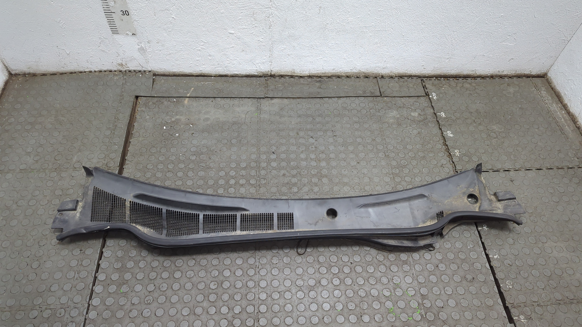 Решетка стеклоочистителей (Жабо)