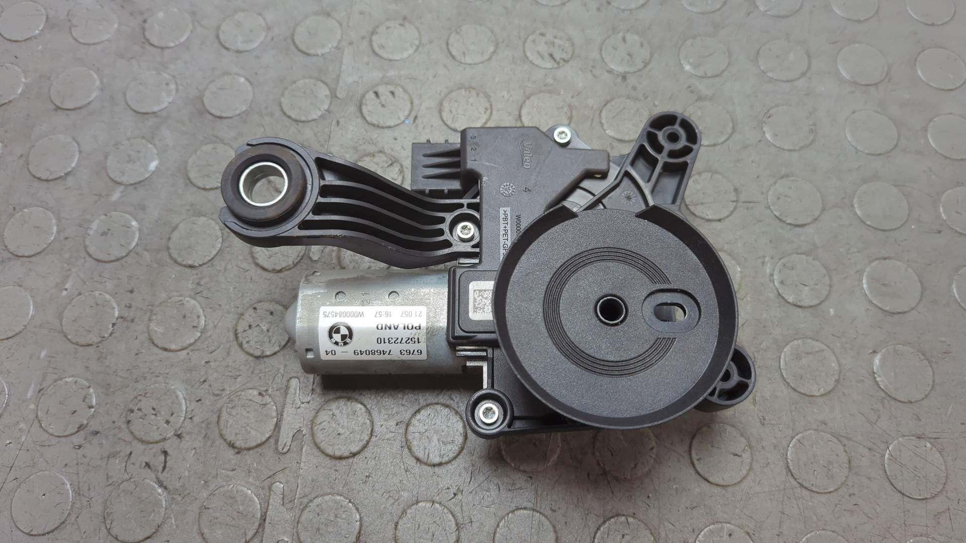 Моторчик стеклоочистителя задний