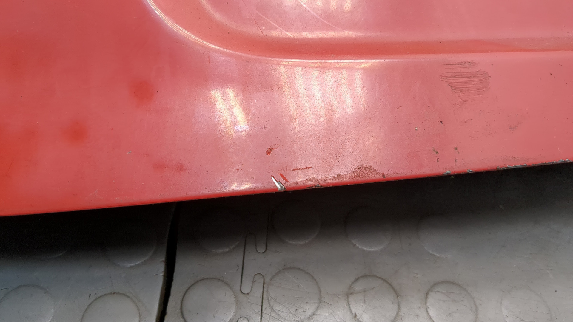 Дверь багажника