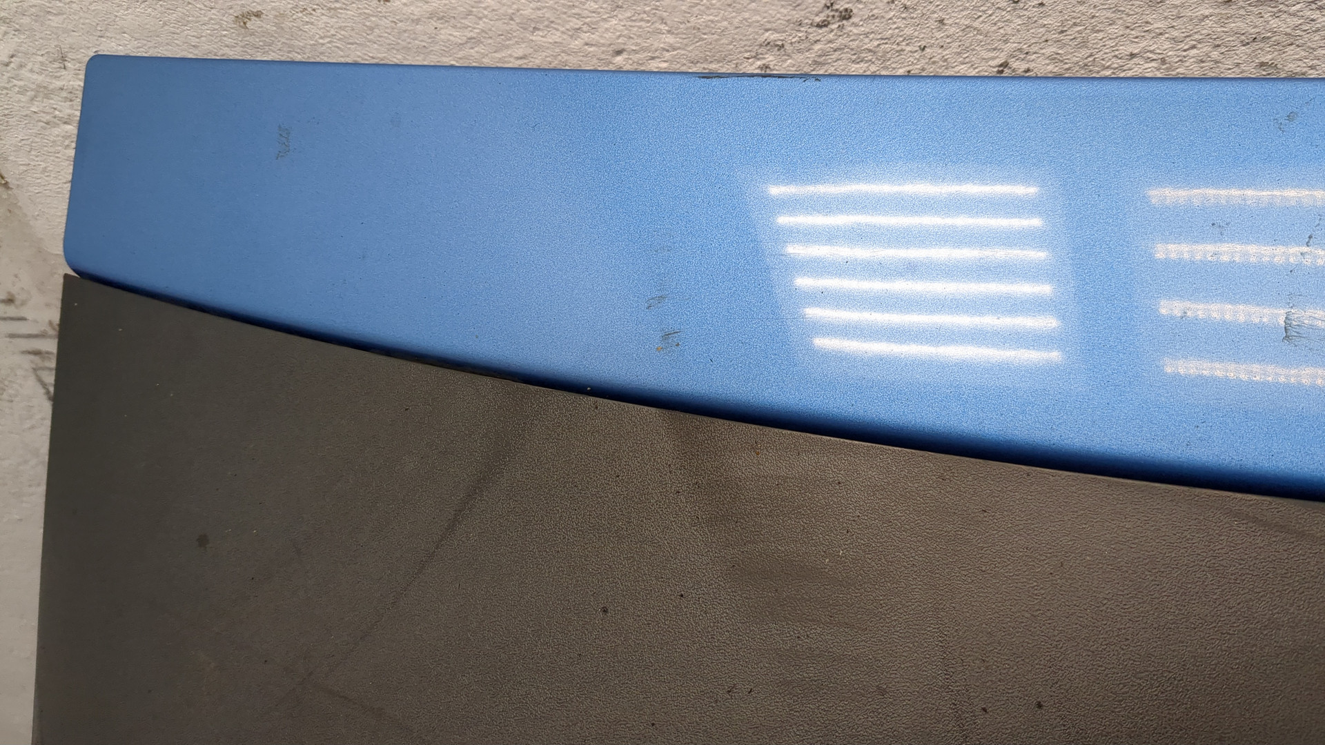 Дверь багажника