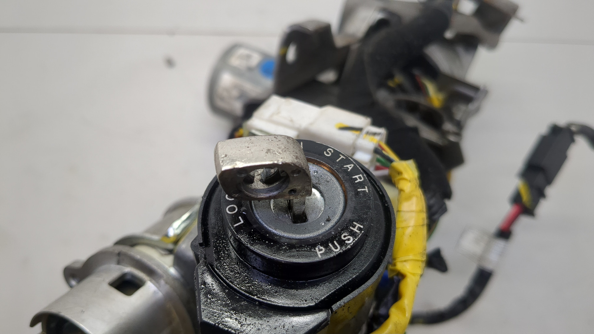 Серводвигатель рулевой рейки