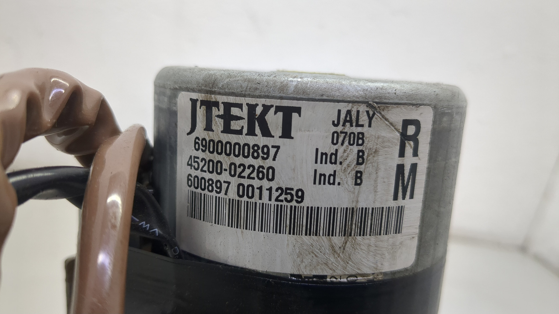 Серводвигатель рулевой рейки