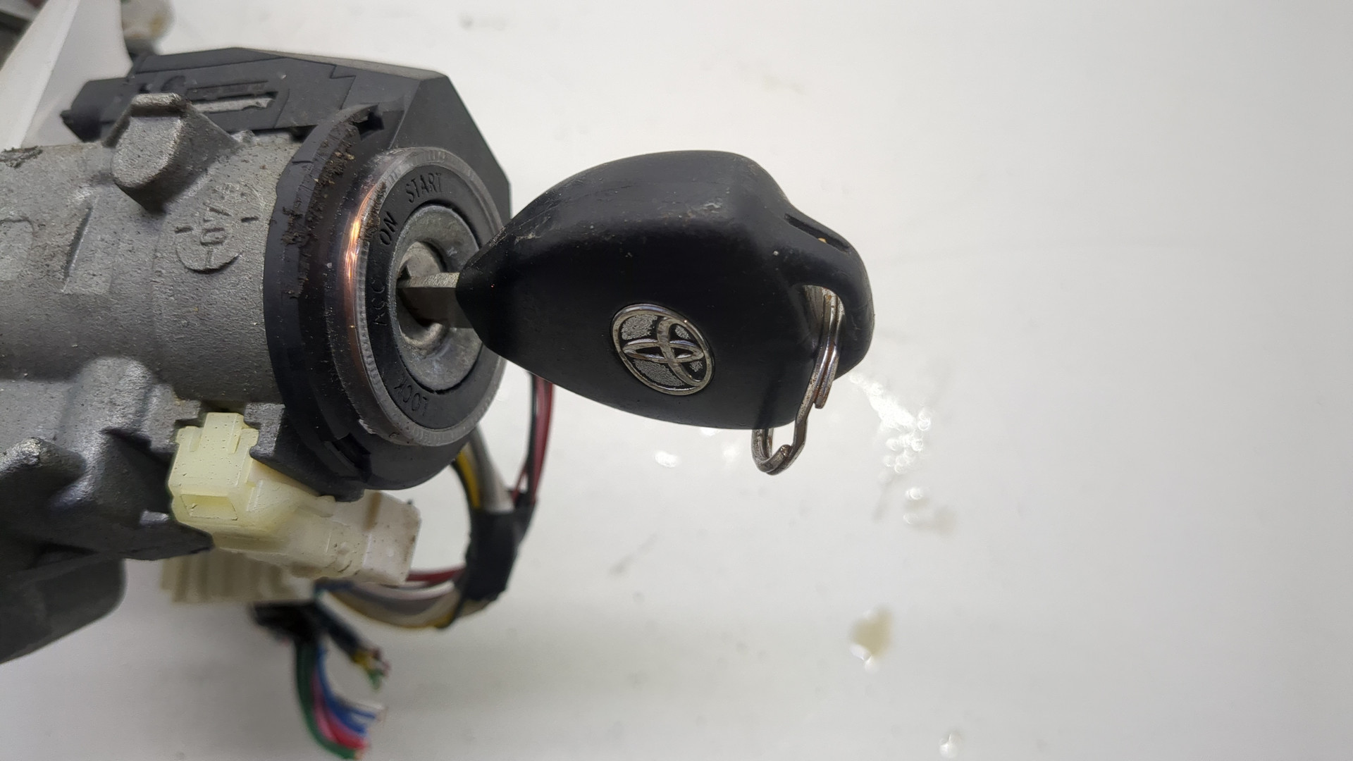 Серводвигатель рулевой рейки