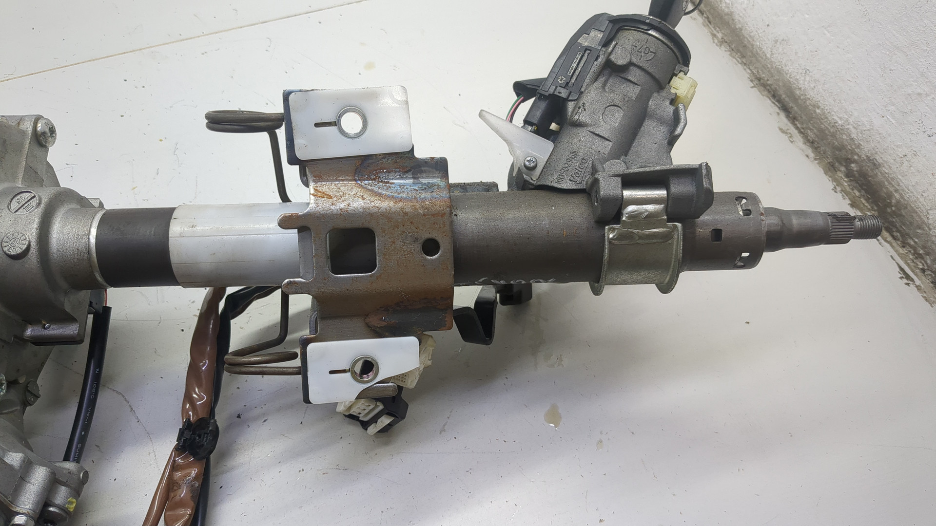 Серводвигатель рулевой рейки