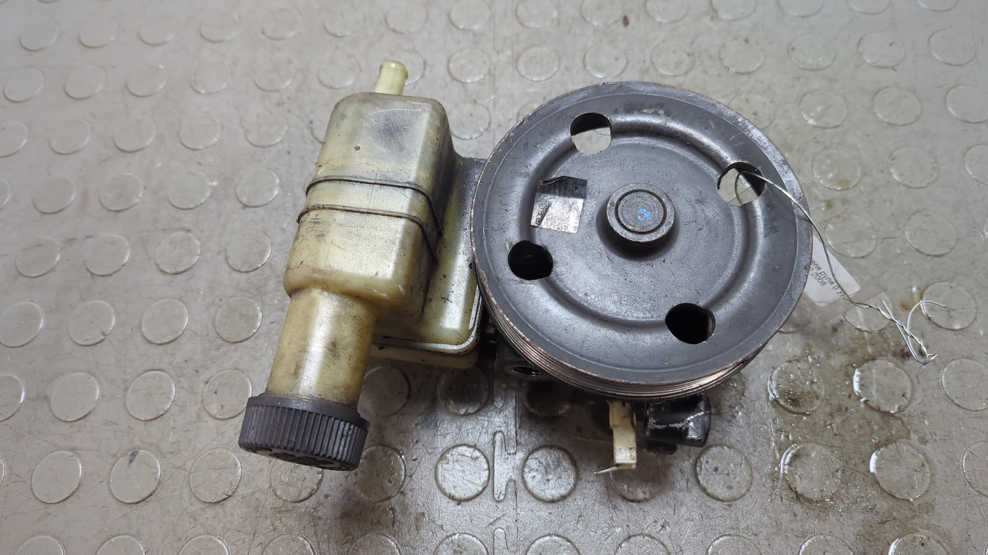 Насос ГУР (гидроусилитель руля)