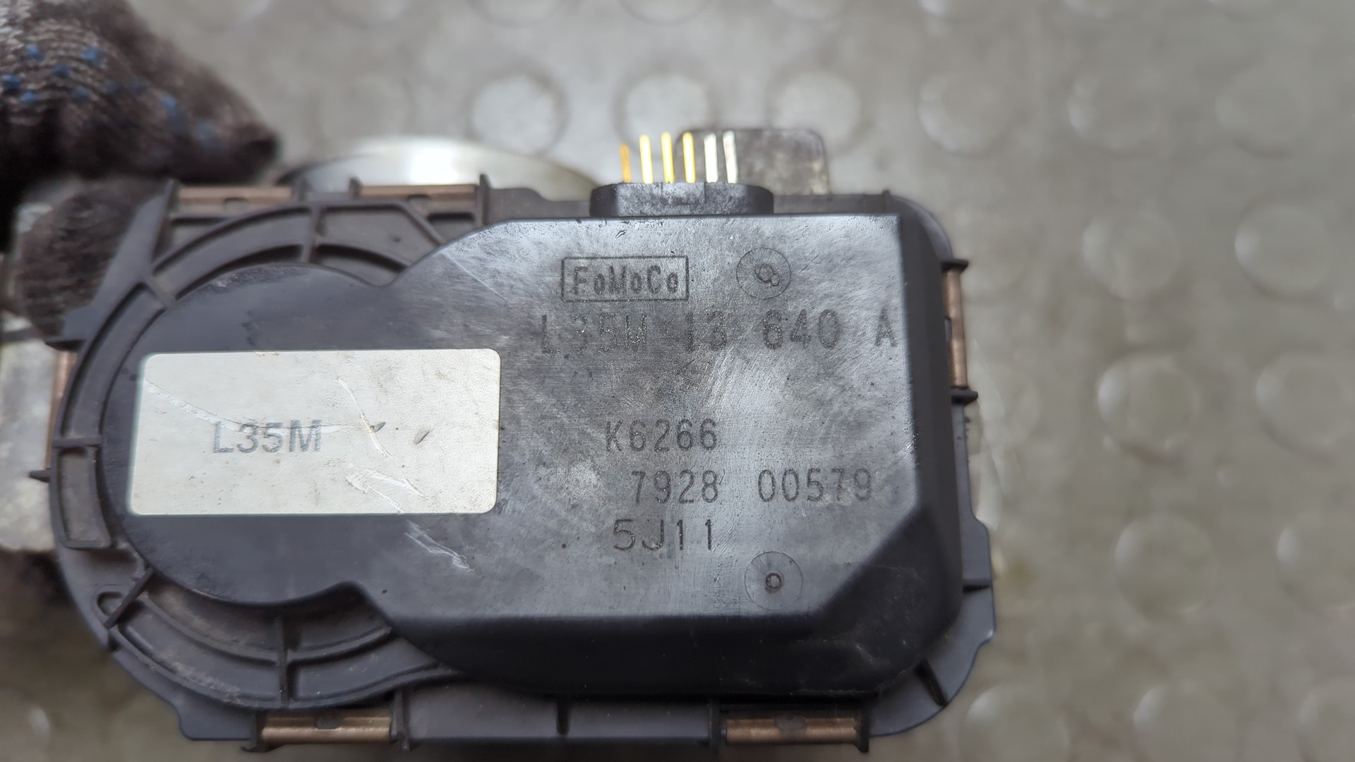 Заслонка дроссельная электрическая