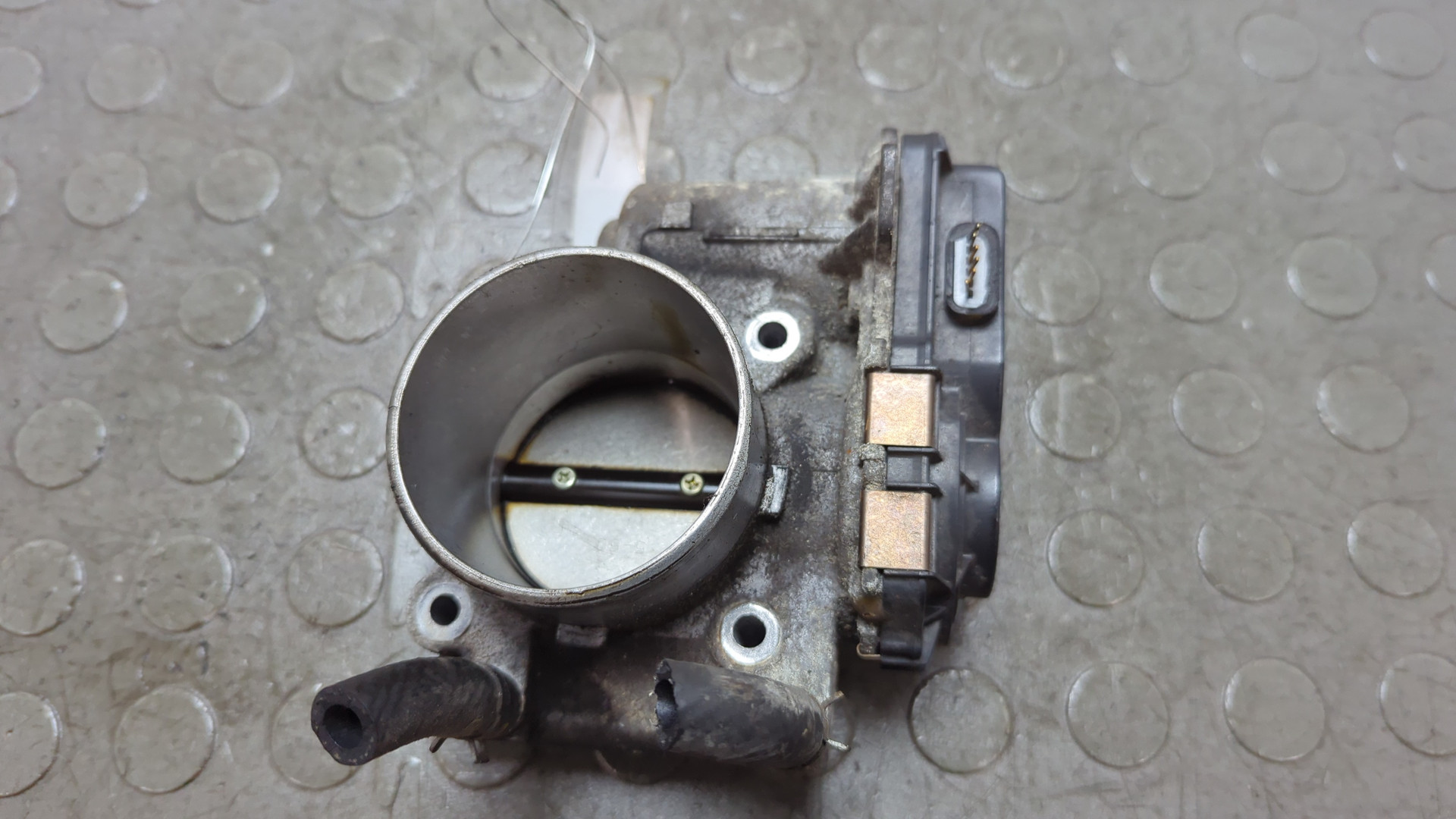 Заслонка дроссельная электрическая