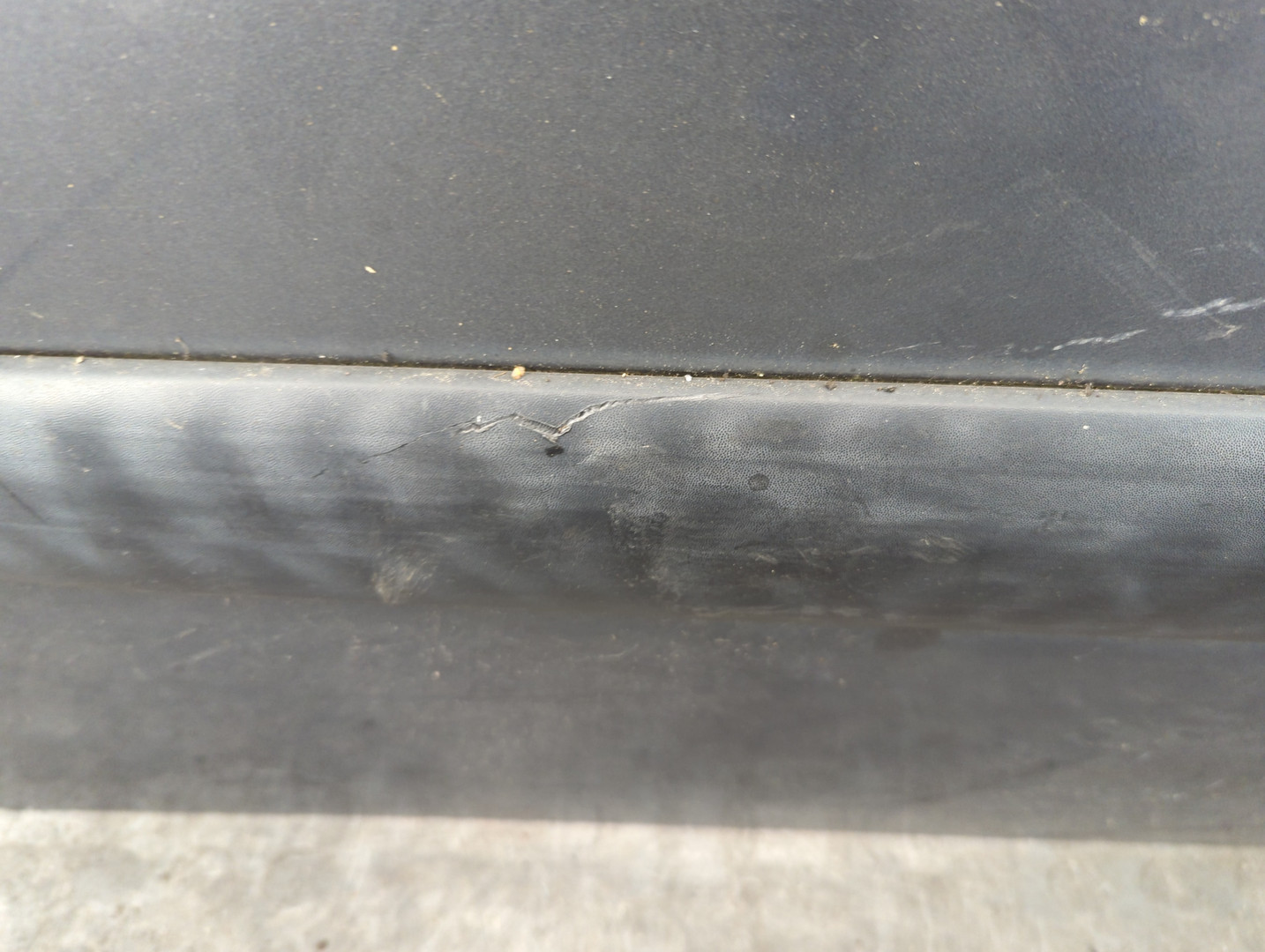 Дверь передняя левая