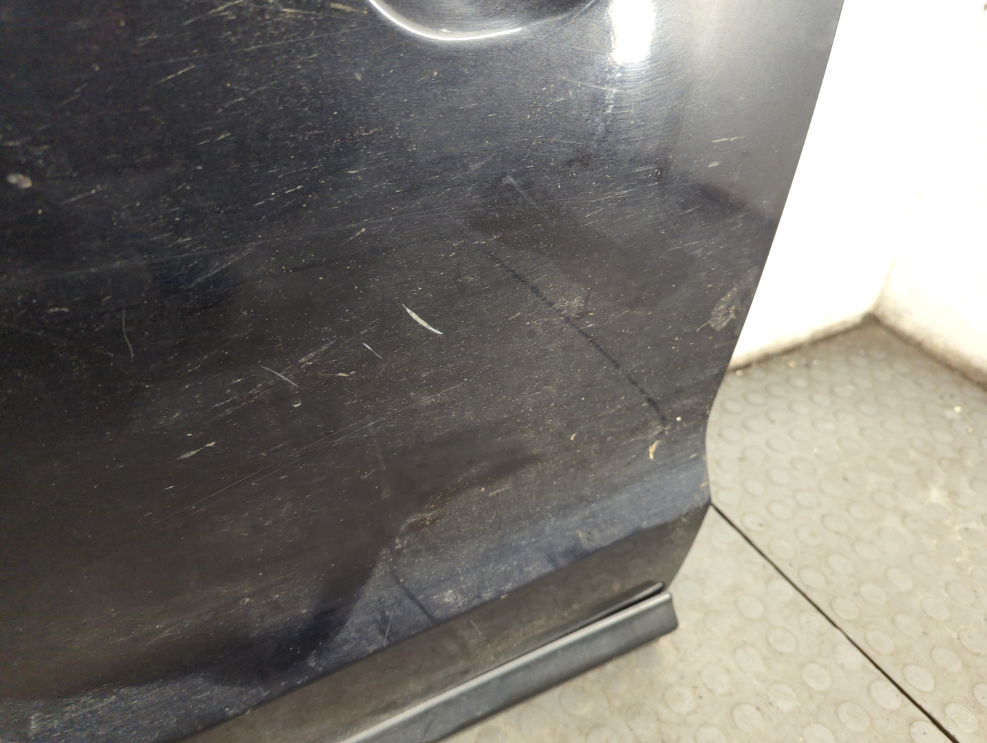 Дверь передняя левая