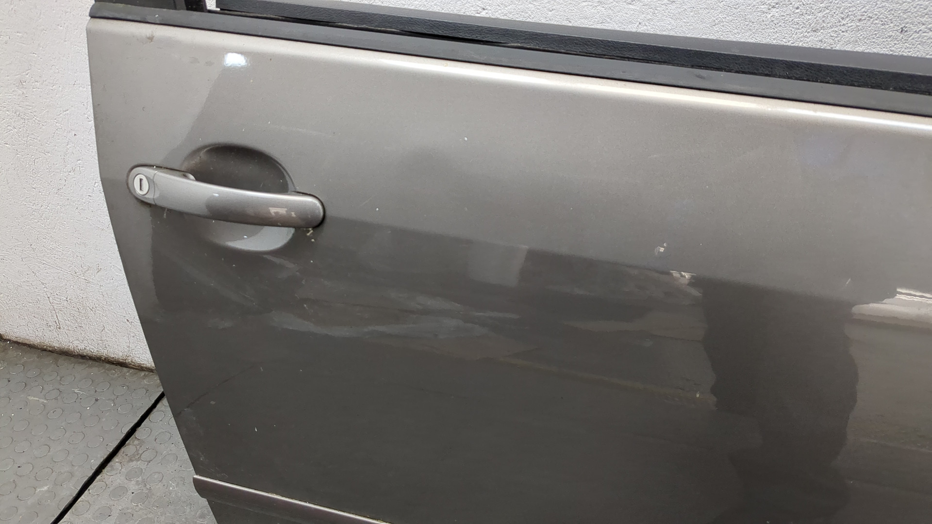 Дверь передняя правая